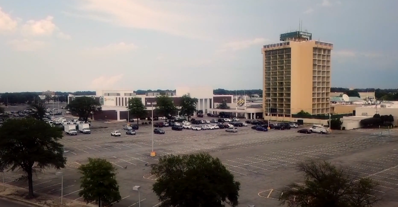 Military Circle Mall