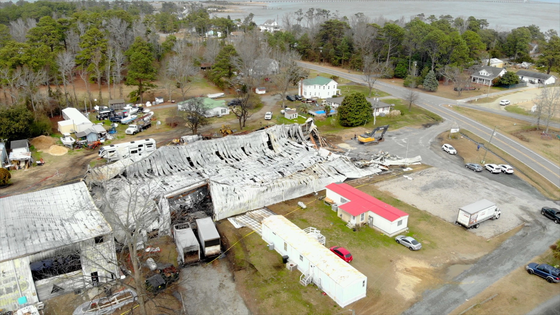 Manns Harbor furniture warehouse fire causes hundreds of thousands of dollars in damage