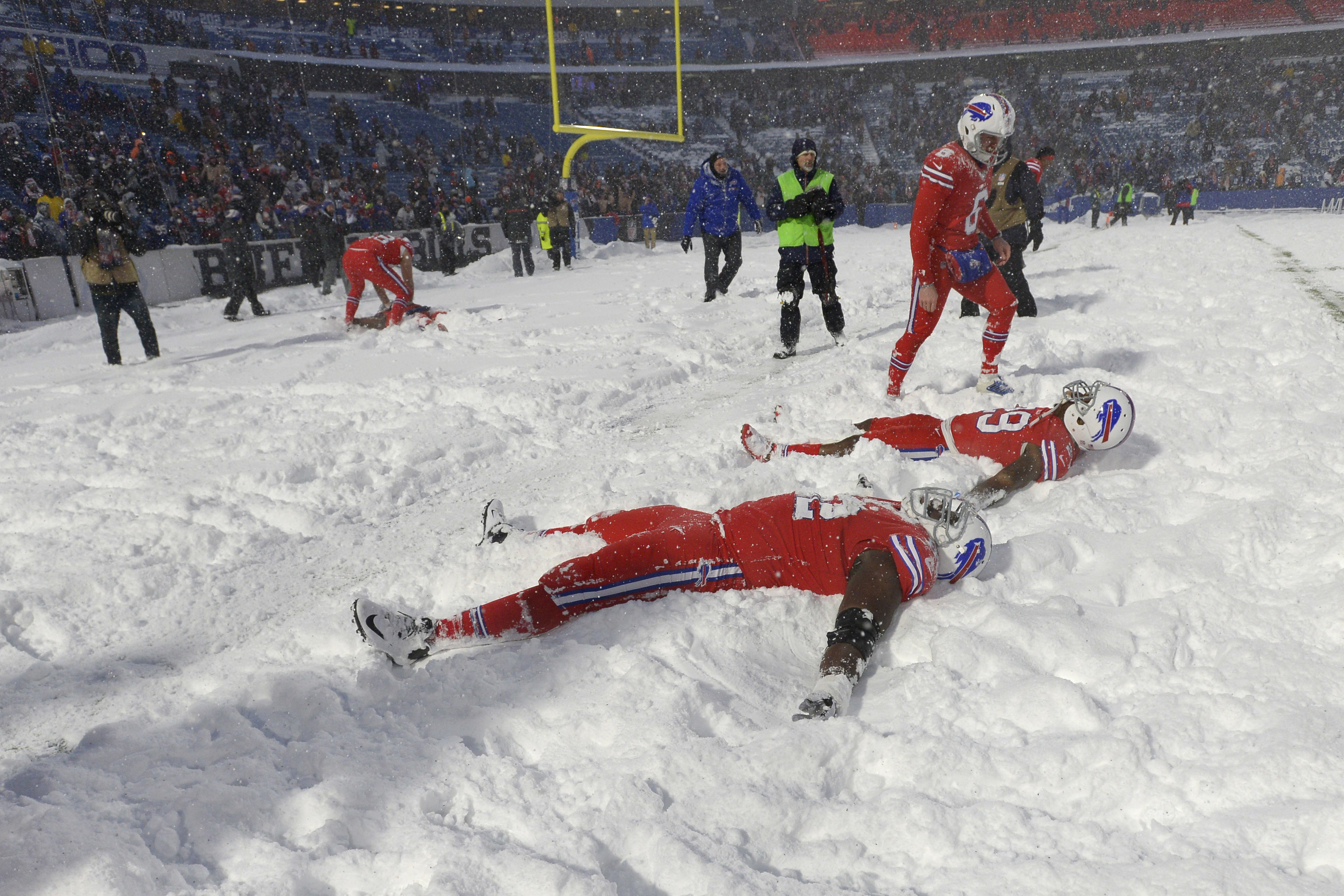 Browns Bills Snowstorm Football