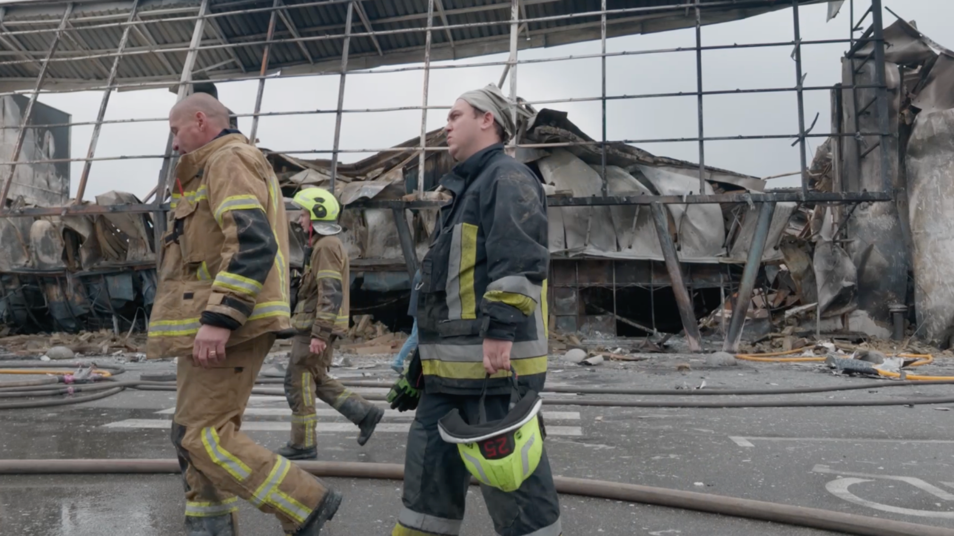Rescue crews in Ukraine