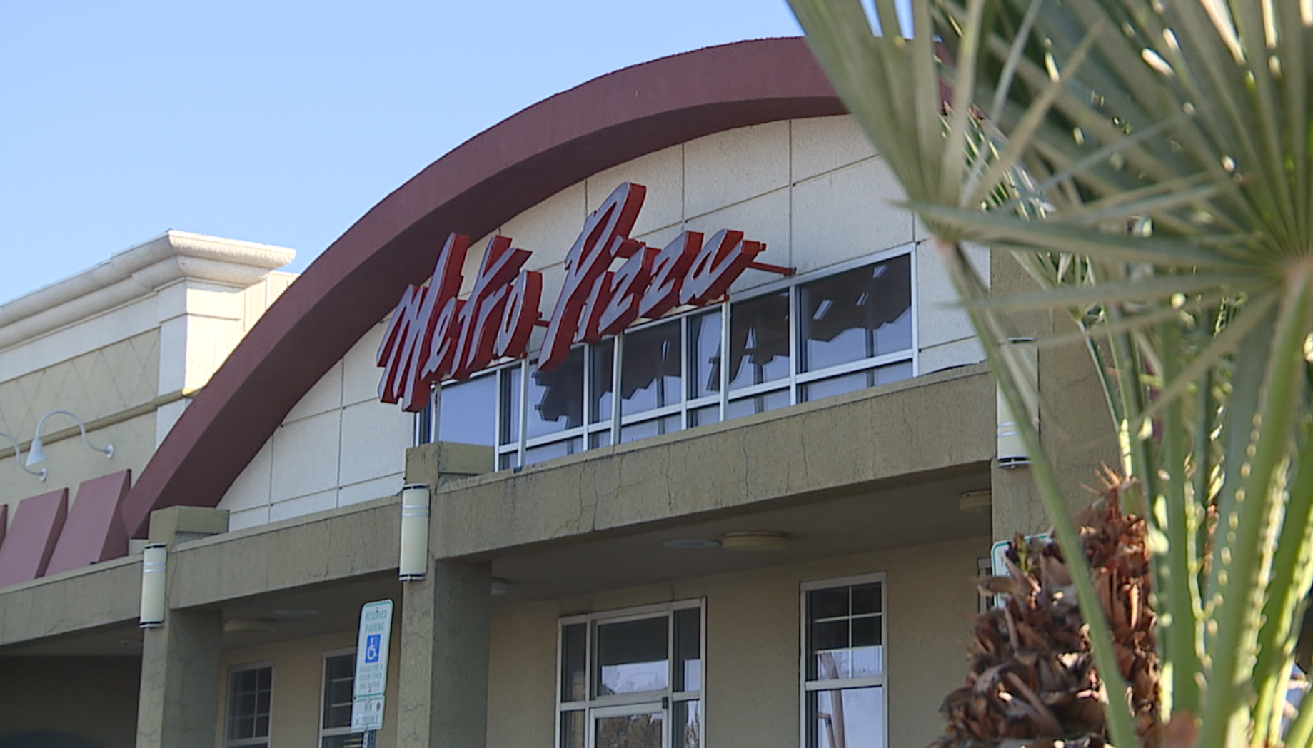 Popular Las Vegas pizzeria Metro Pizza closes its original Tropicana Avenue location after 37 years, with all employees offered positions at remaining locations.