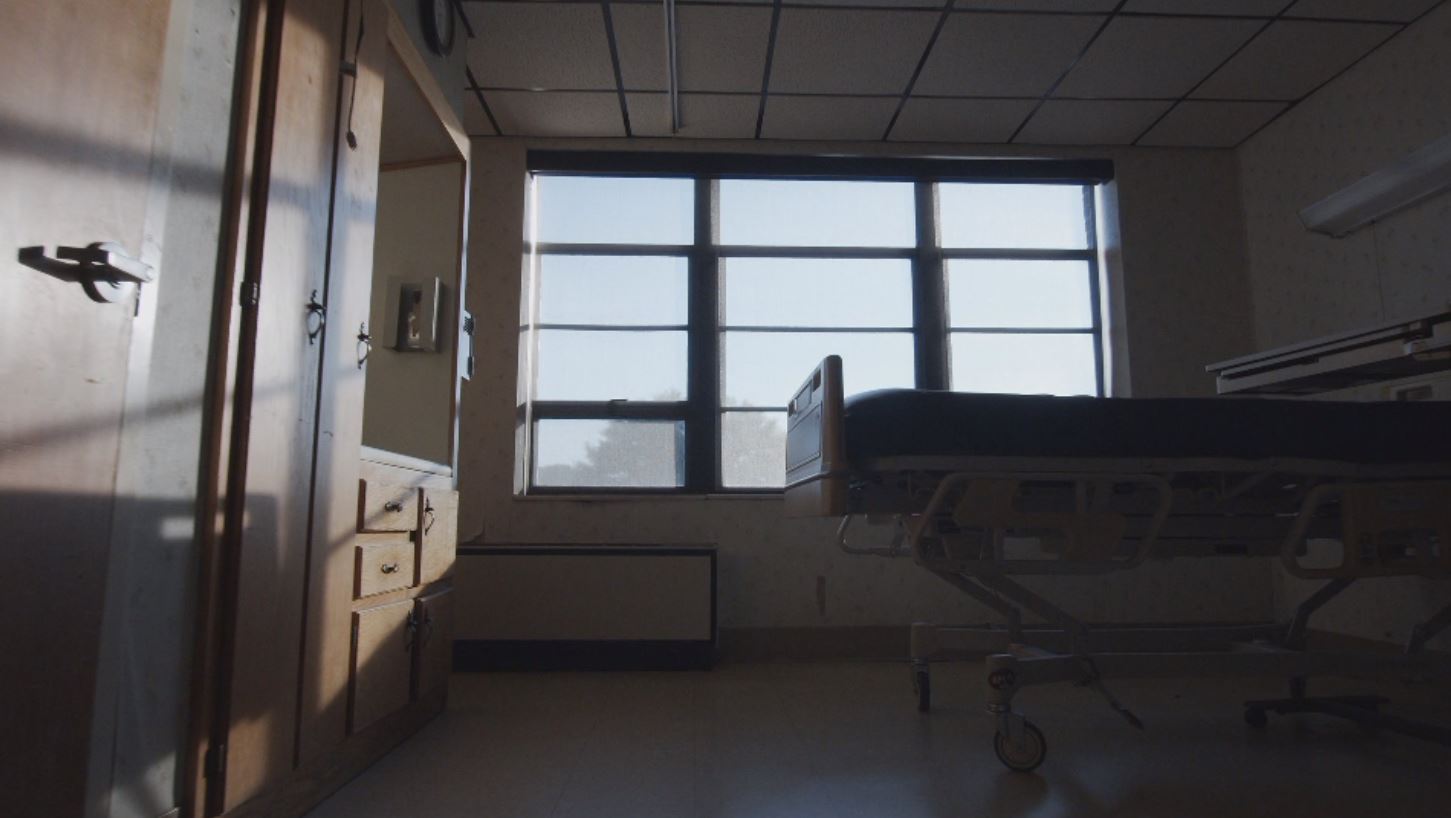 hospital room.JPG