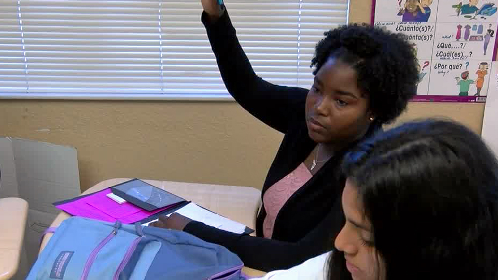 wptv-st.lucie-count-student.jpg