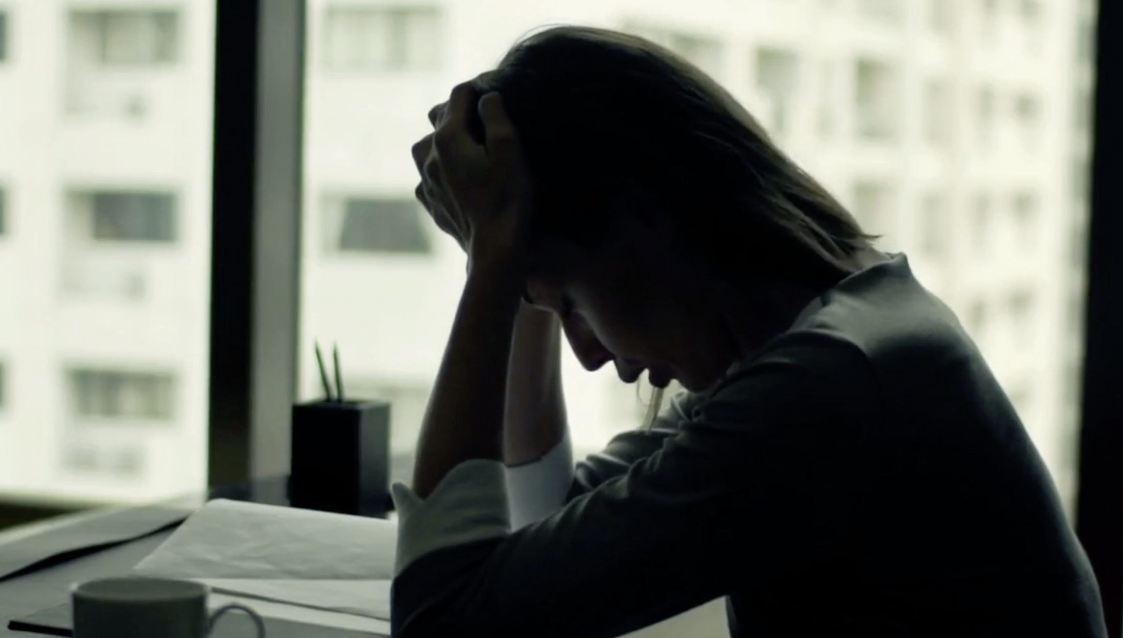 According to The Migraine Institute, more than 35 million Americans suffer from migraines. Green light therapy could offer a new avenue for relief.