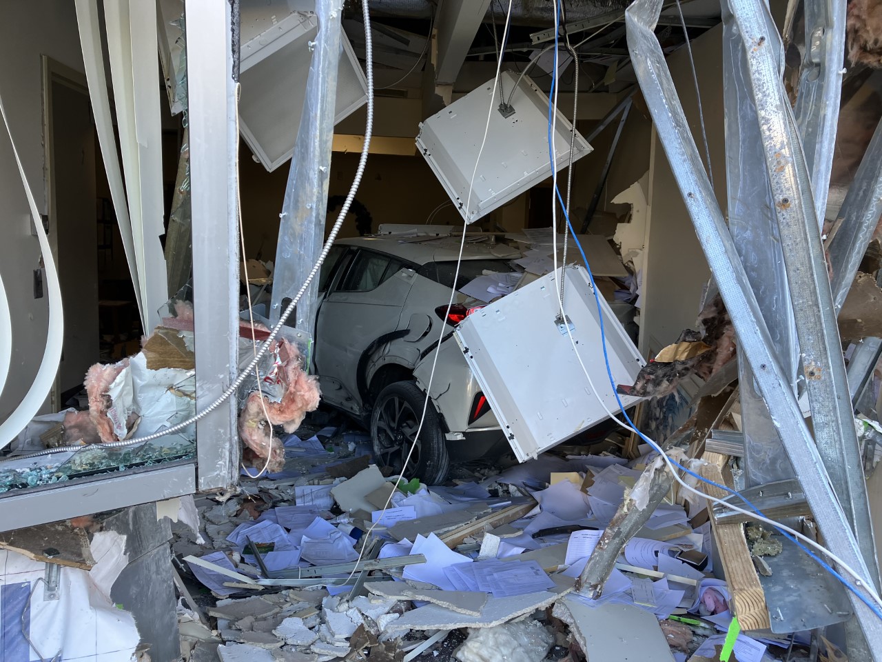 Peninsula Health Center reopening after car crashed into building