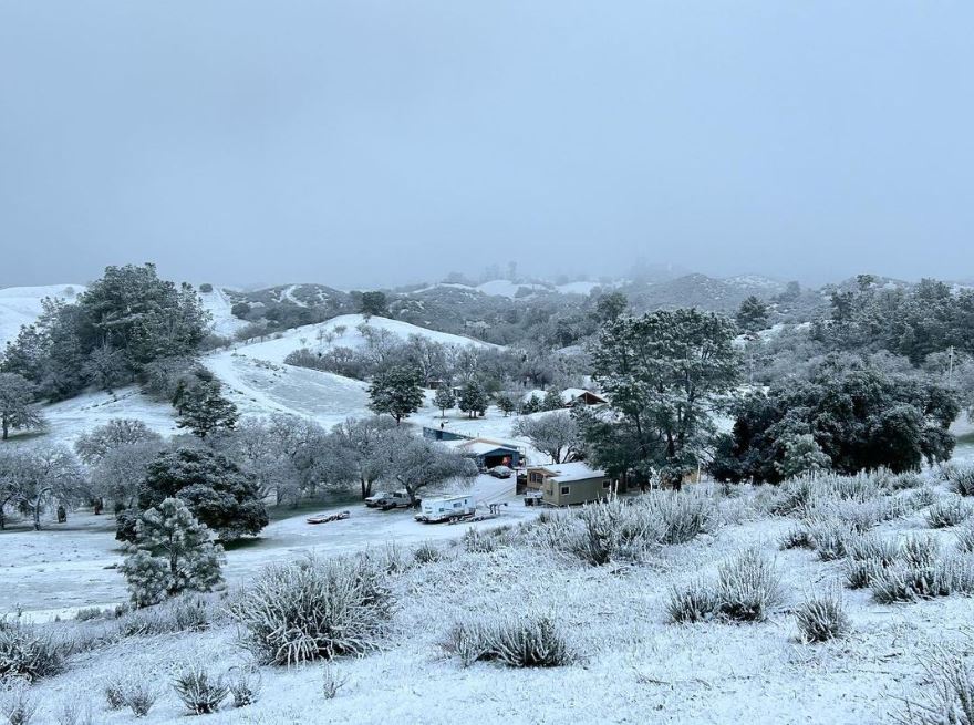 Snow over Creston California