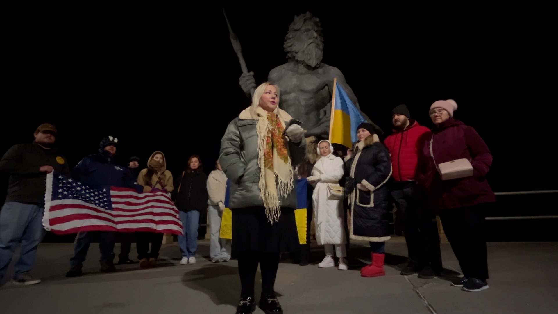 oceanfront ukraine vigil.jpg