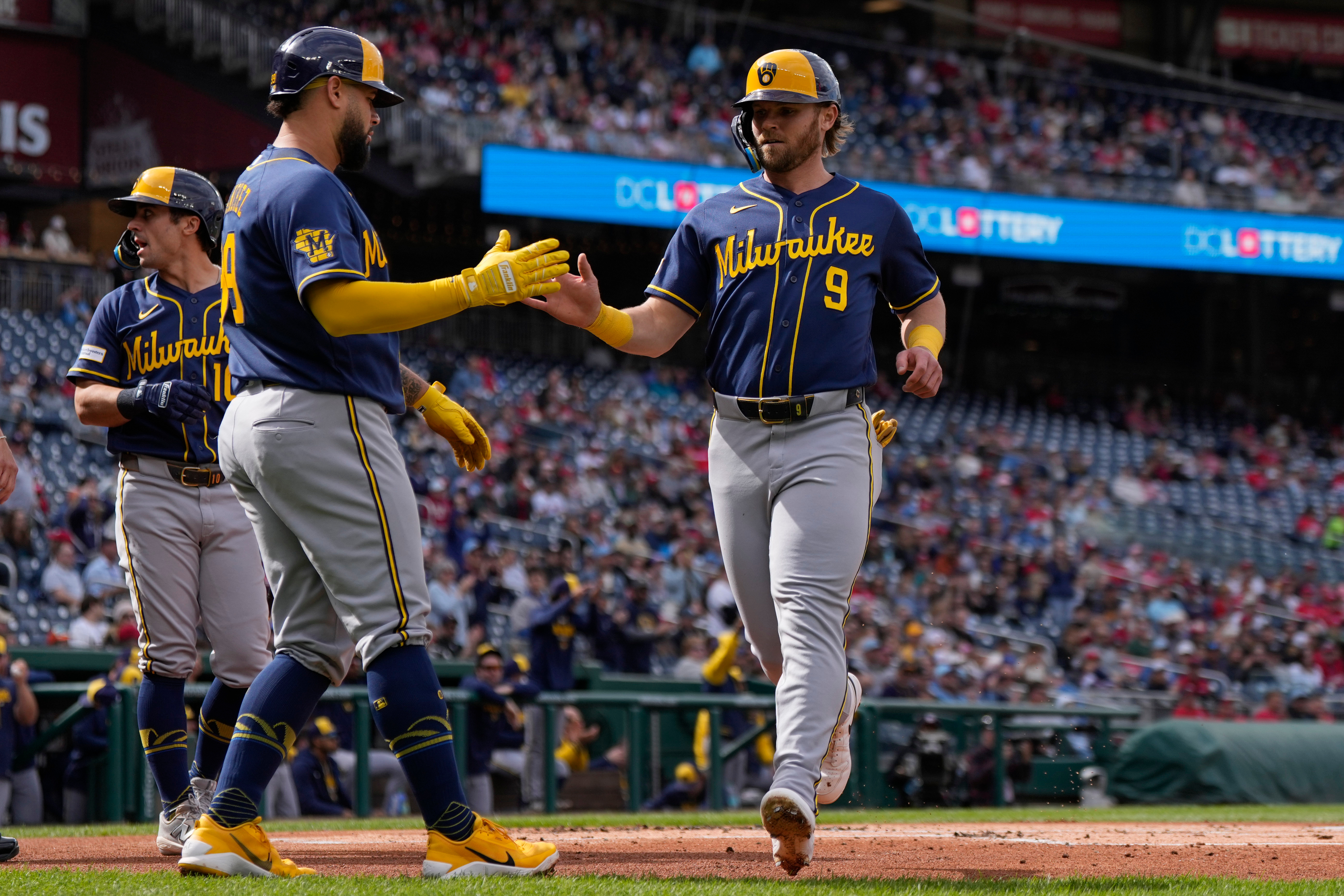 Brewers Nationals Baseball