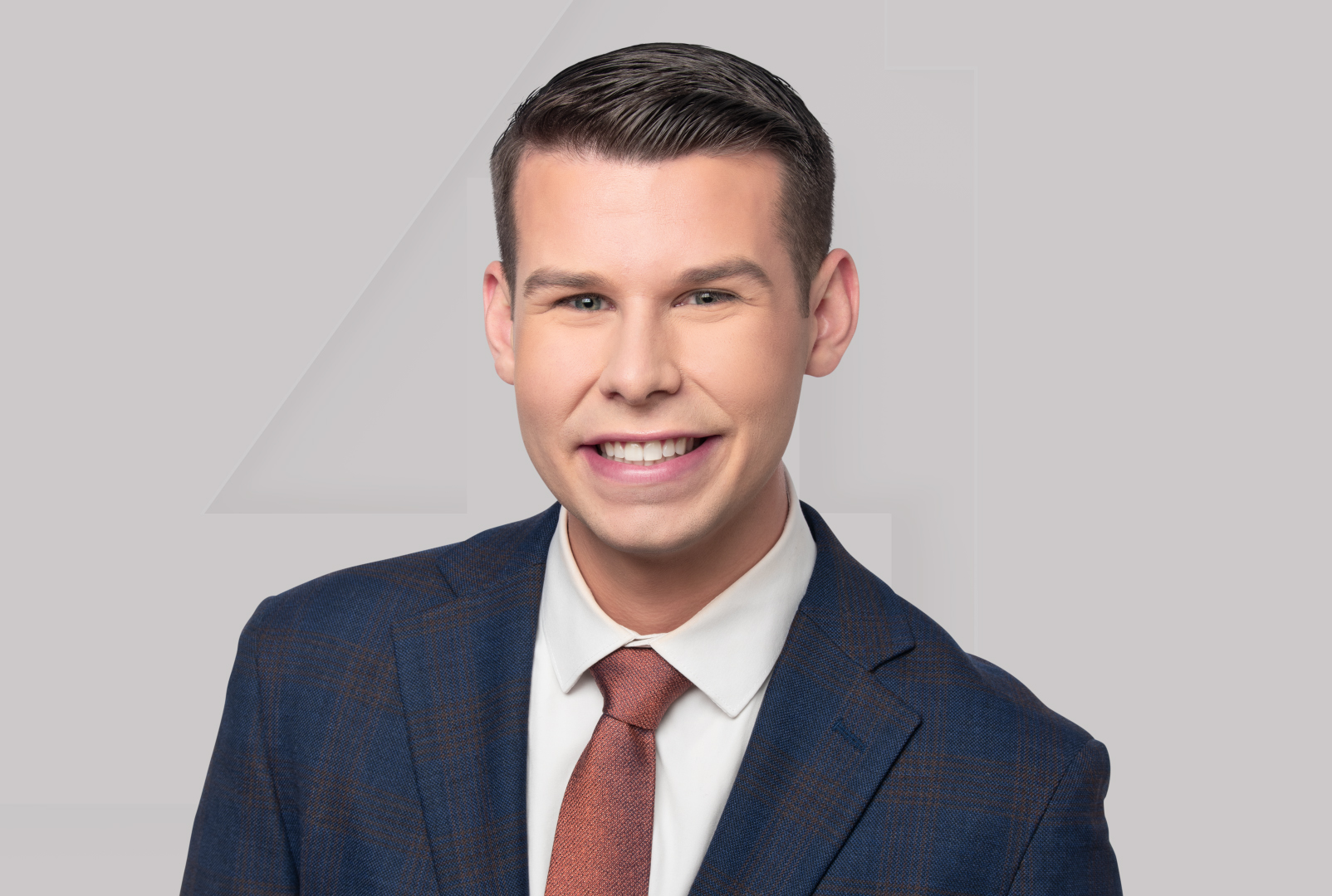 Braden Bates Bio.jpg