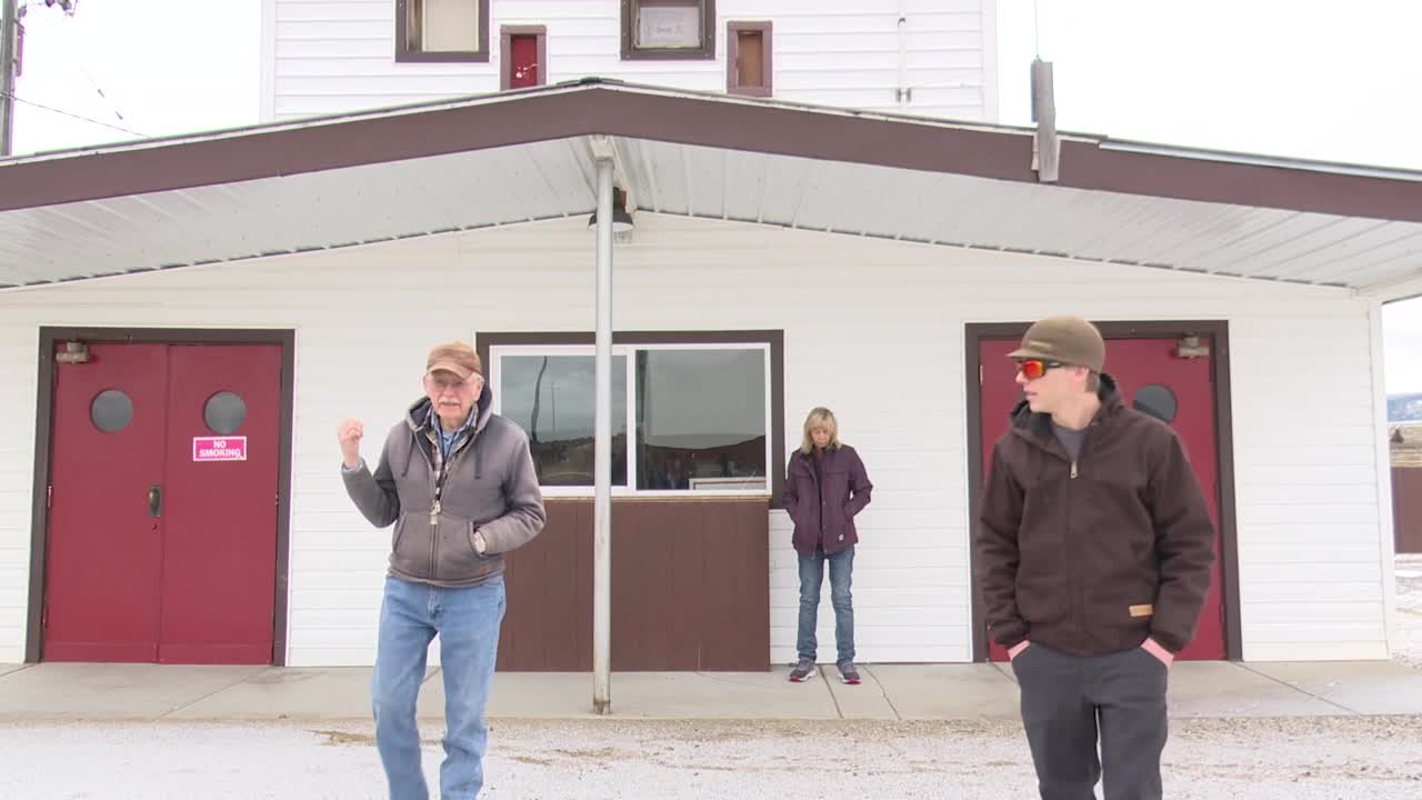 hansen family drive in.jpg