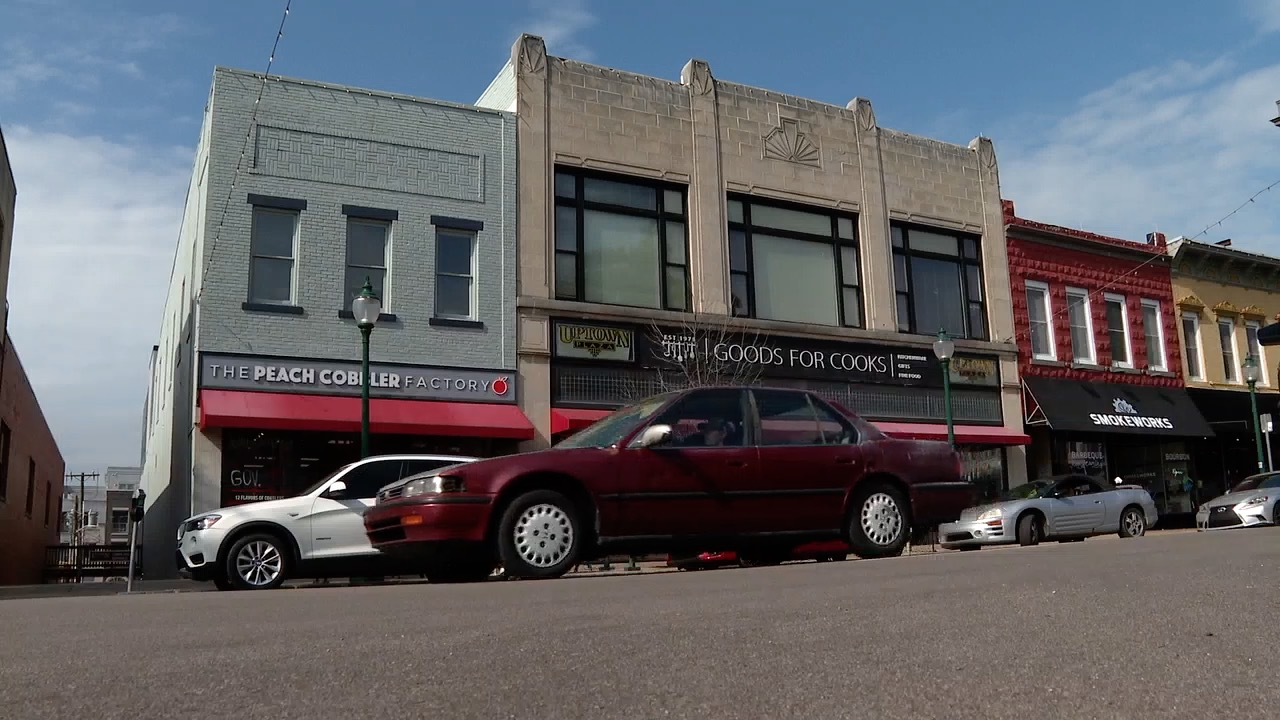 college walnut 1.jpg