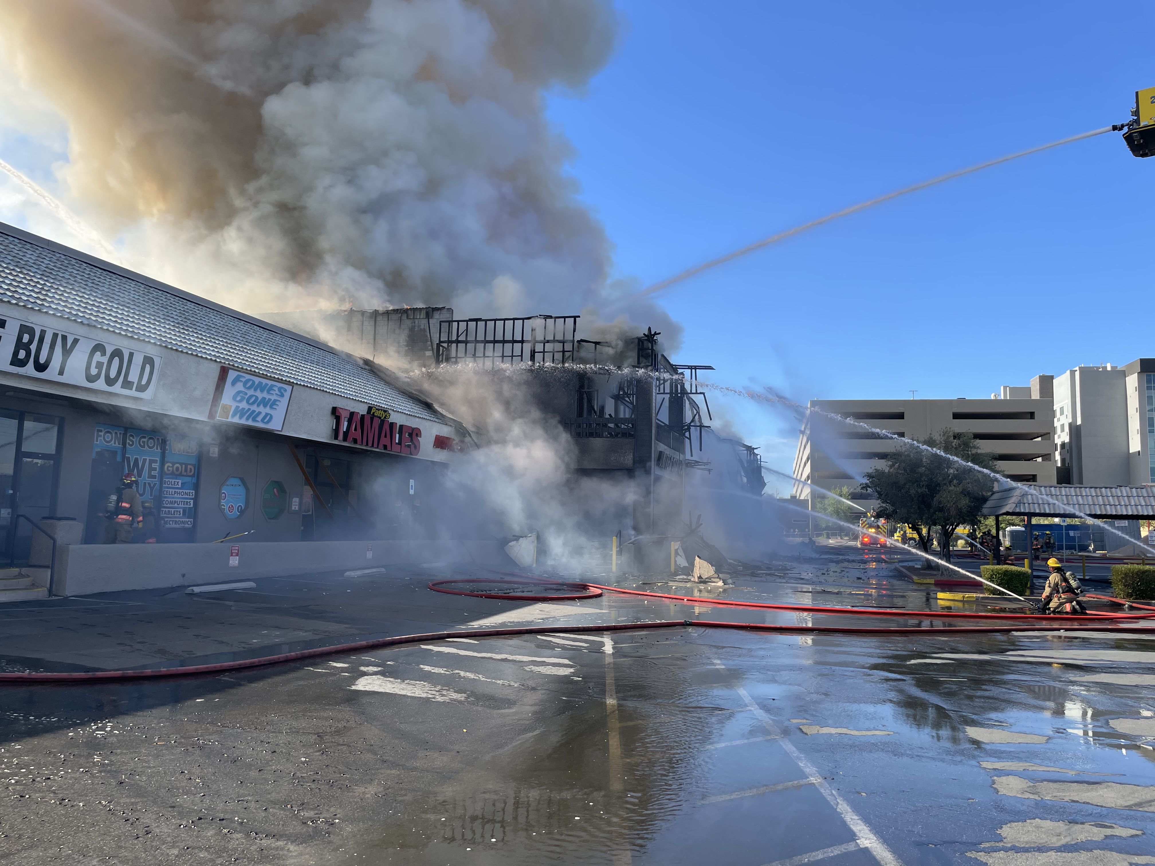 Strip mall fire near UNLV 