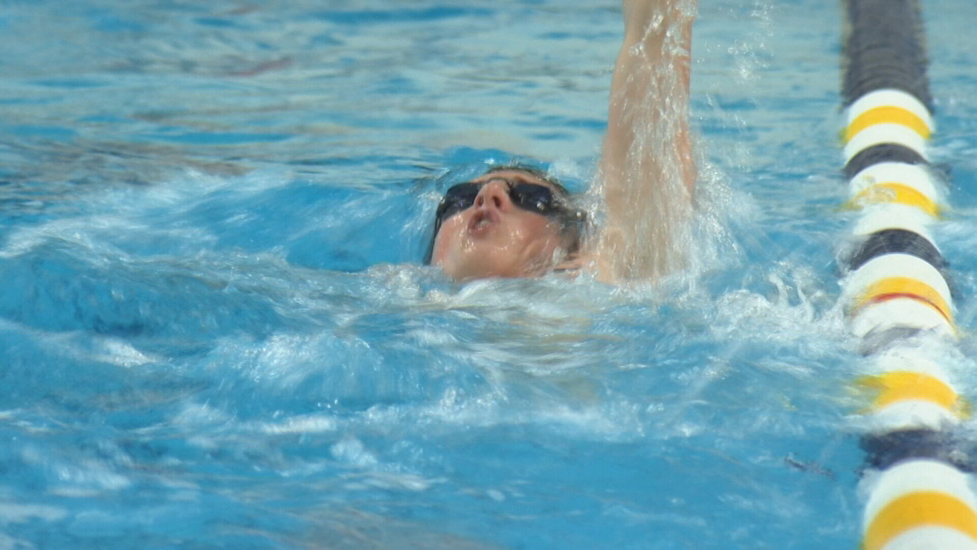 Thompson Swim2.jpg