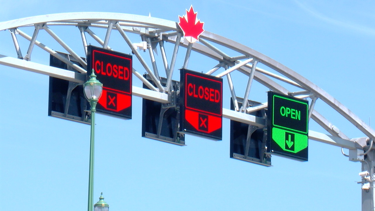 Trudeau extends U.S.-Canada border closure for non-essential travel until January 21, 2021 - Vimarsana News