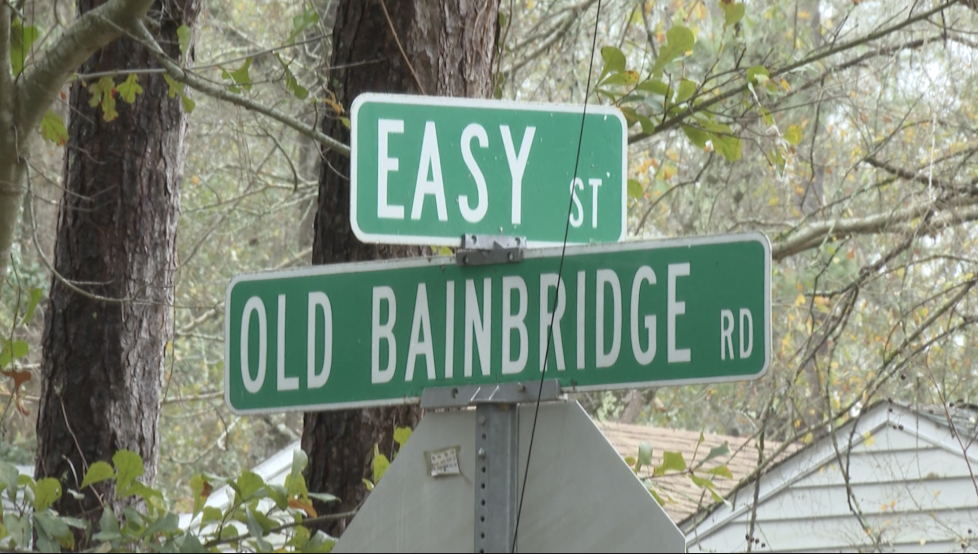 Old Bainbridge Road sign 