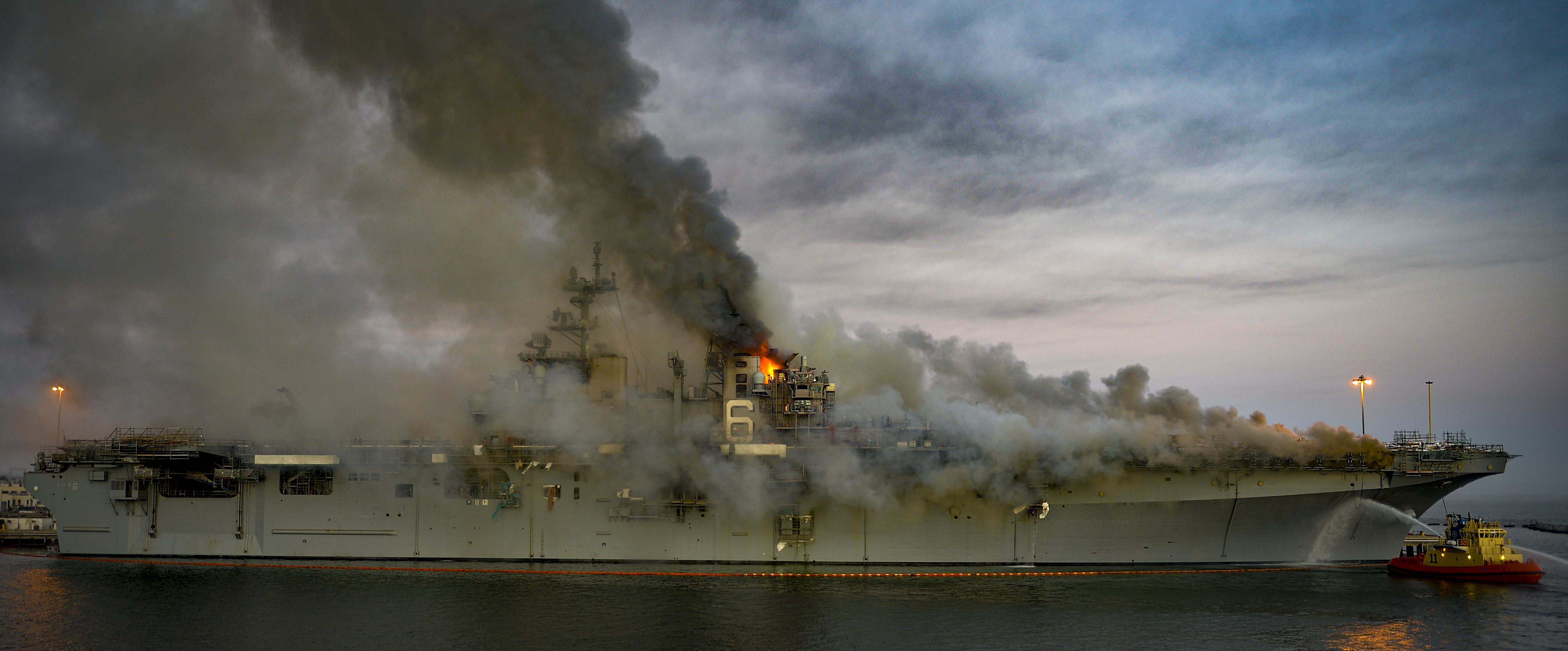 USS Bonhomme Richard (LHD 6) Fire