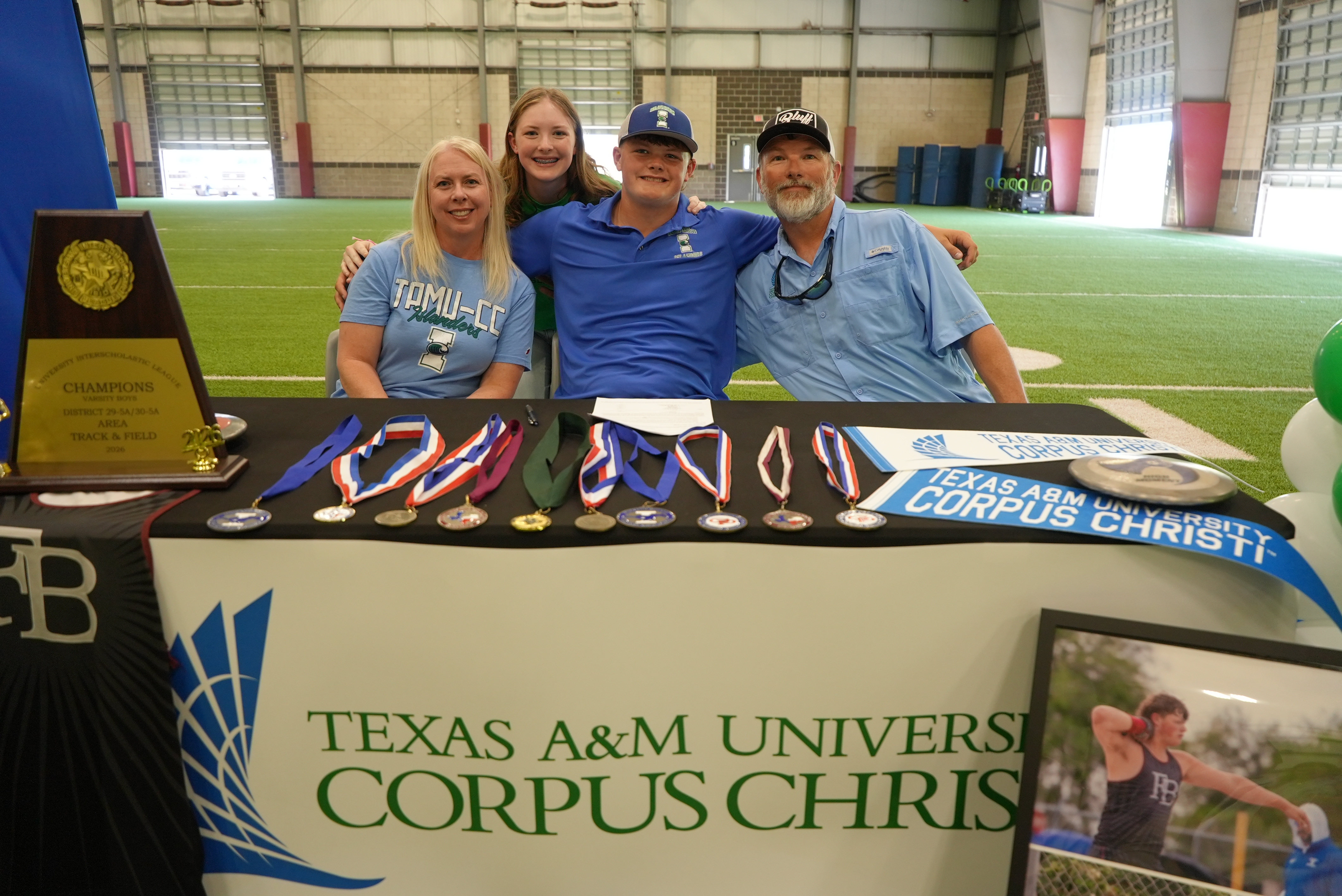 Flour Bluff's Garrett O'Bryan signs with TAMU-Corpus Christi track and field
