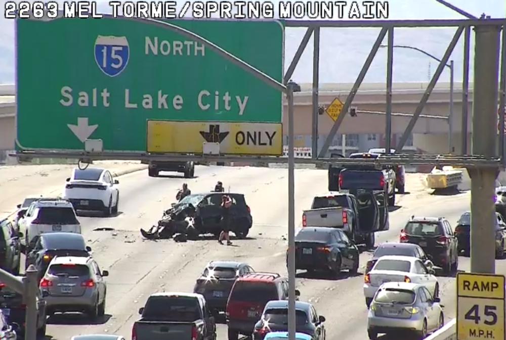 One person dead after multi-vehicle crash on Spring Mountain Rd near I-15