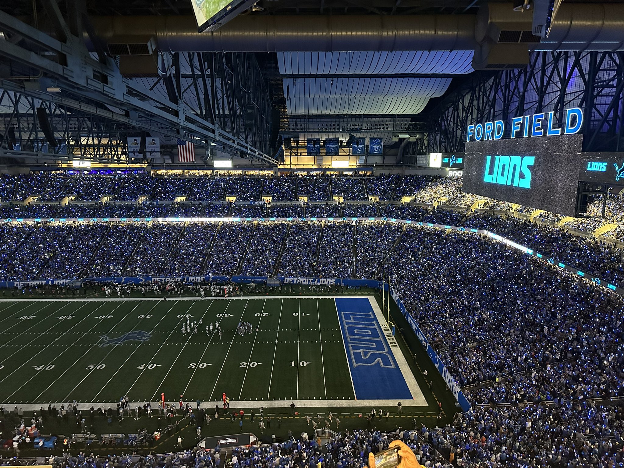 Lions Monday Night Football
