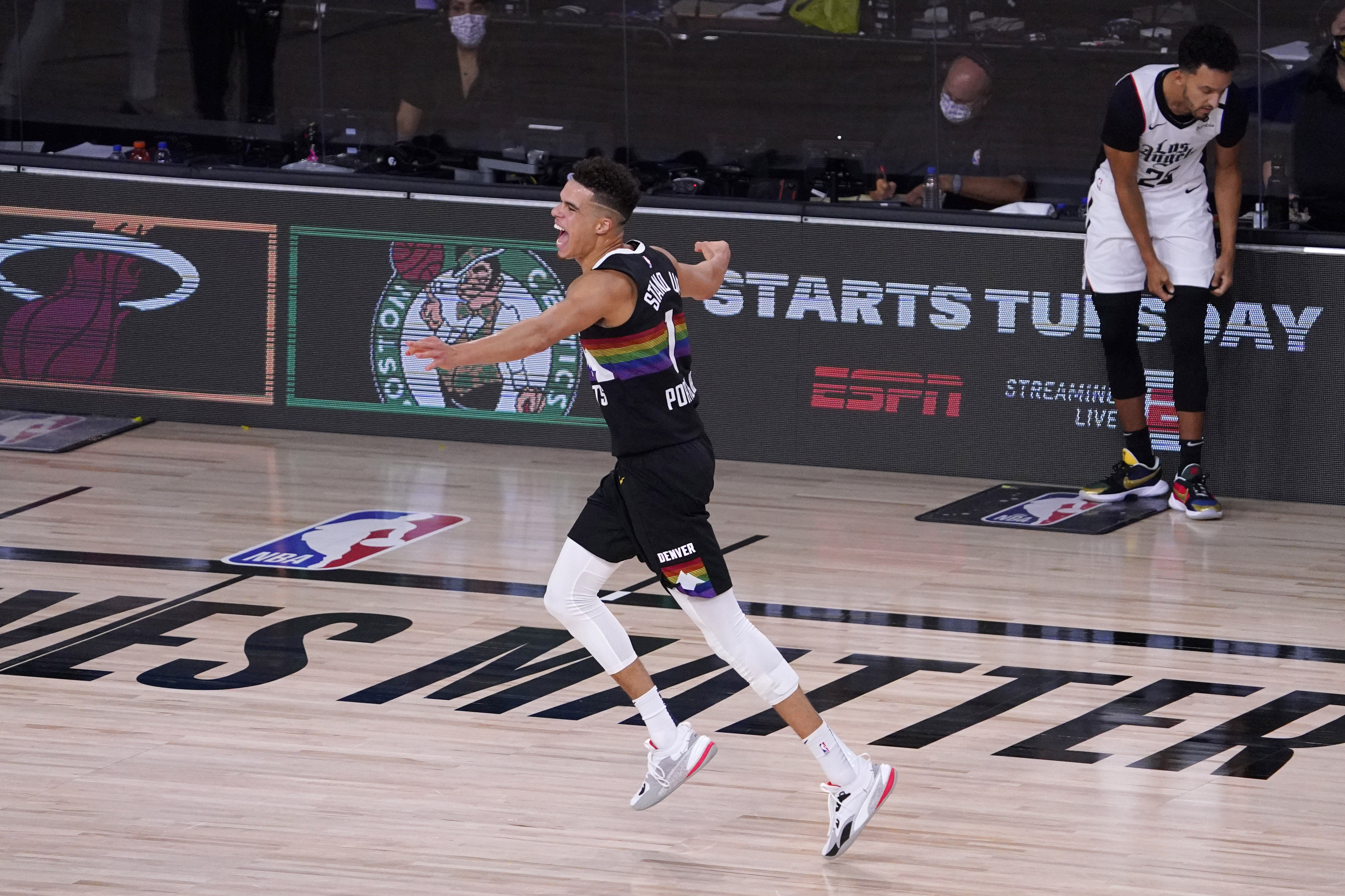 Clippers Nuggets Basketball
