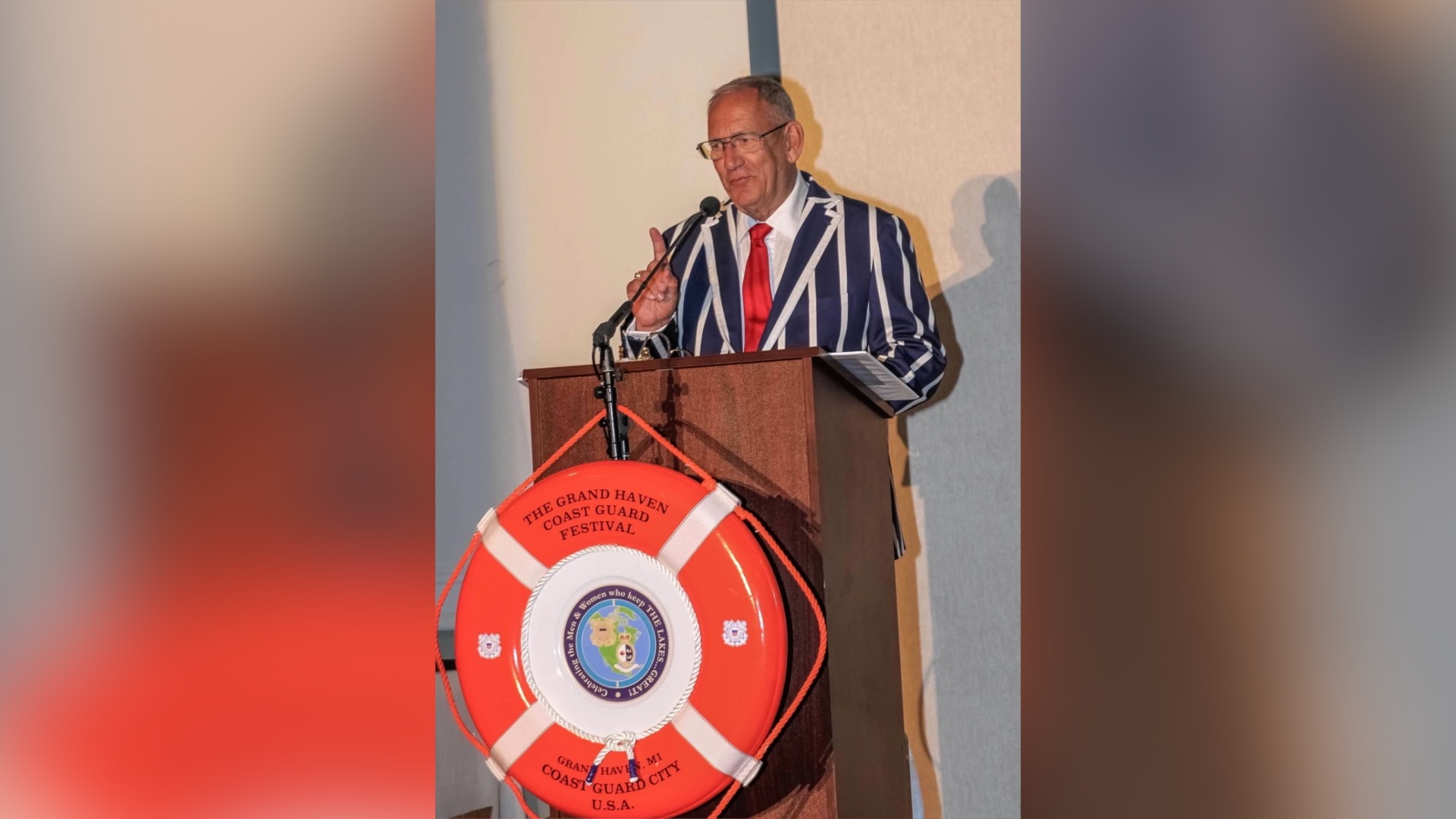 Commander Mike Smith Grand Haven Coast Guard Festival