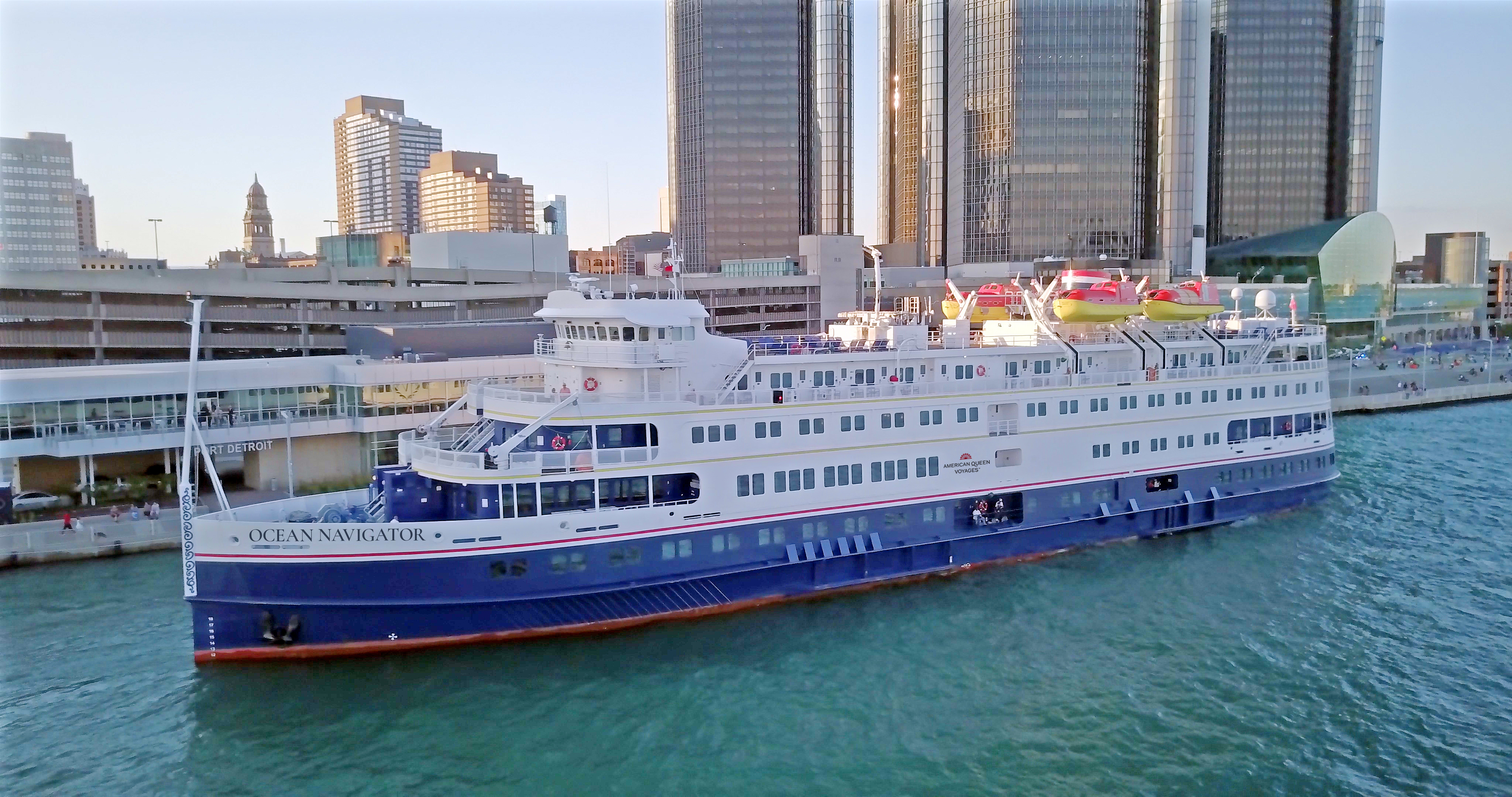 Ocean-Navigator_Exterior_Detroit_Great-Lakes-Cruise