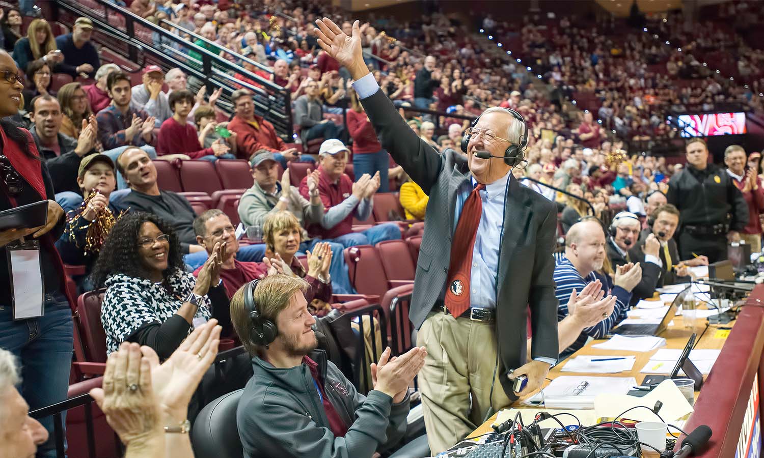 A farewell to a legend: Gene Deckerhoff calls last game at Florida State