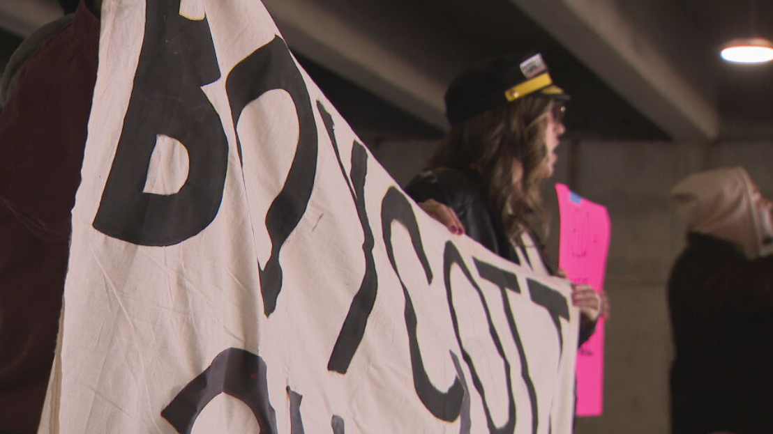 Avelo Airlines Protesters at BNA Sunday 