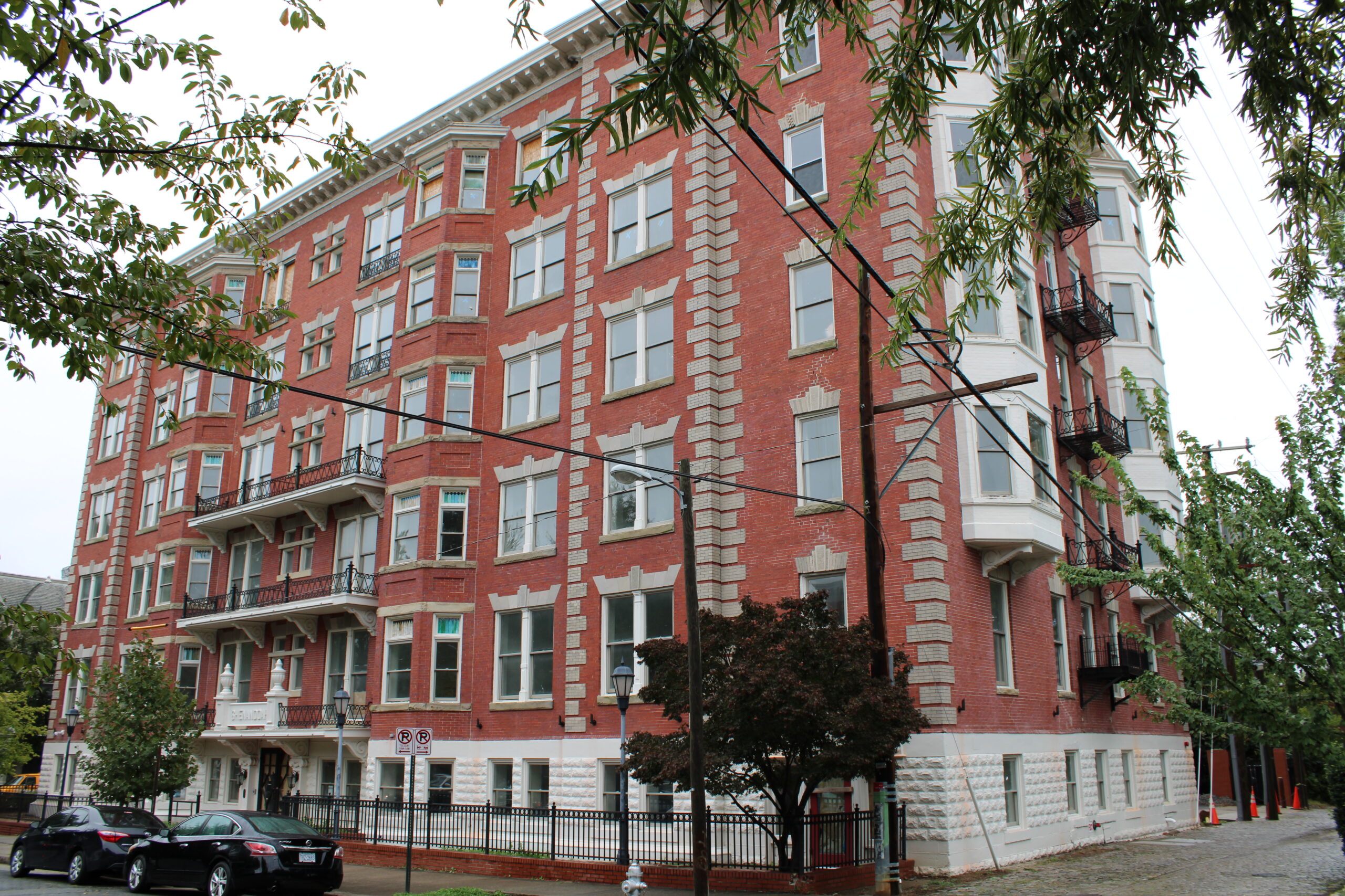 Shenandoah Mansions