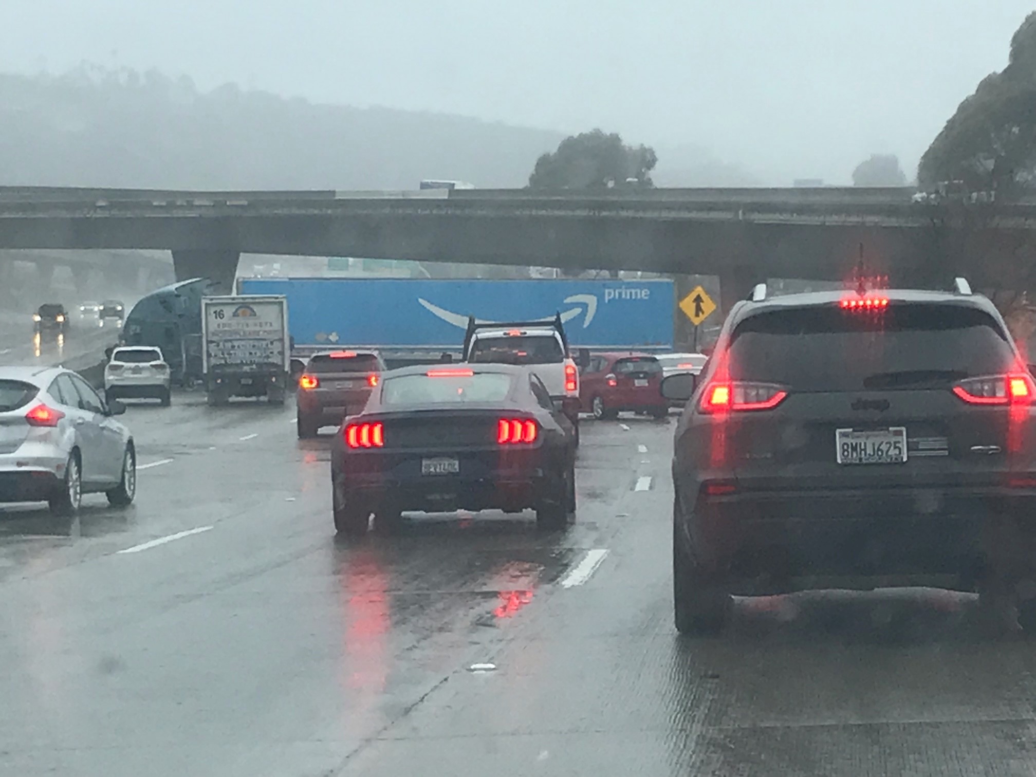 MV big rig crash.jpg