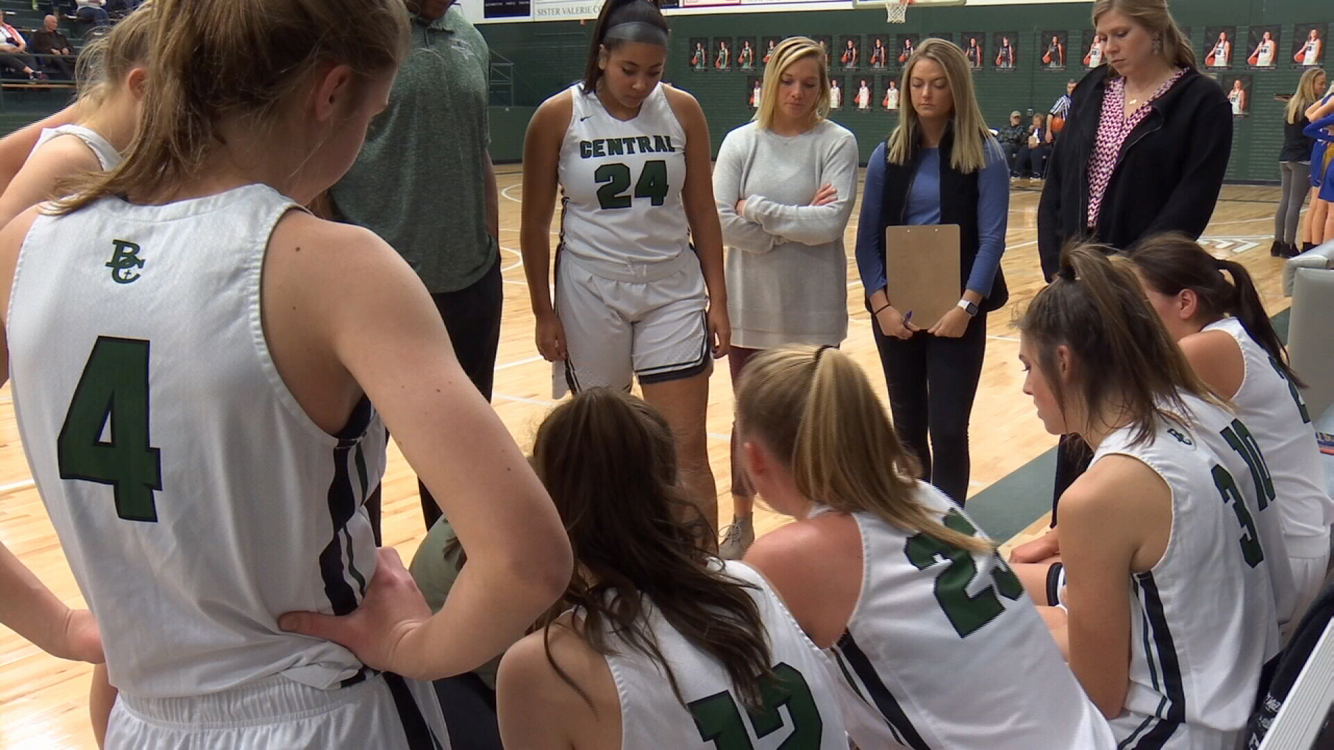 Central Girls Huddle.jpg