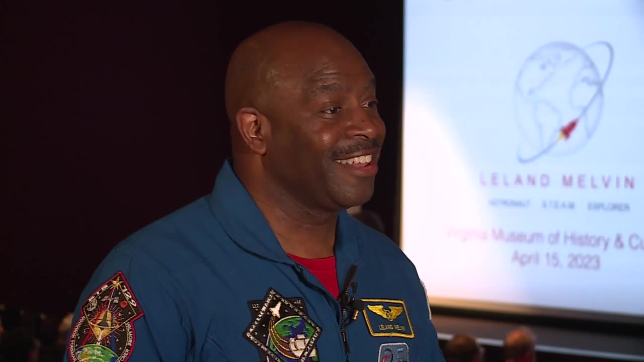 Astronaut Leland Melvin