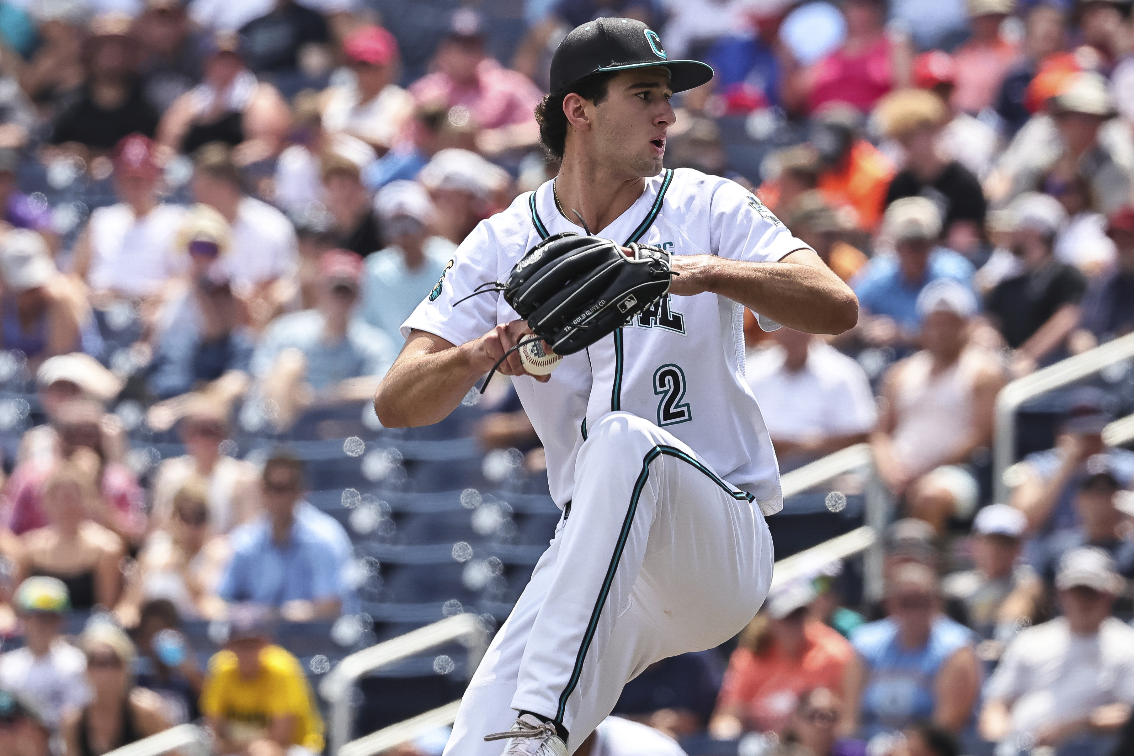 CWS Arizona Coastal Carolina Baseball