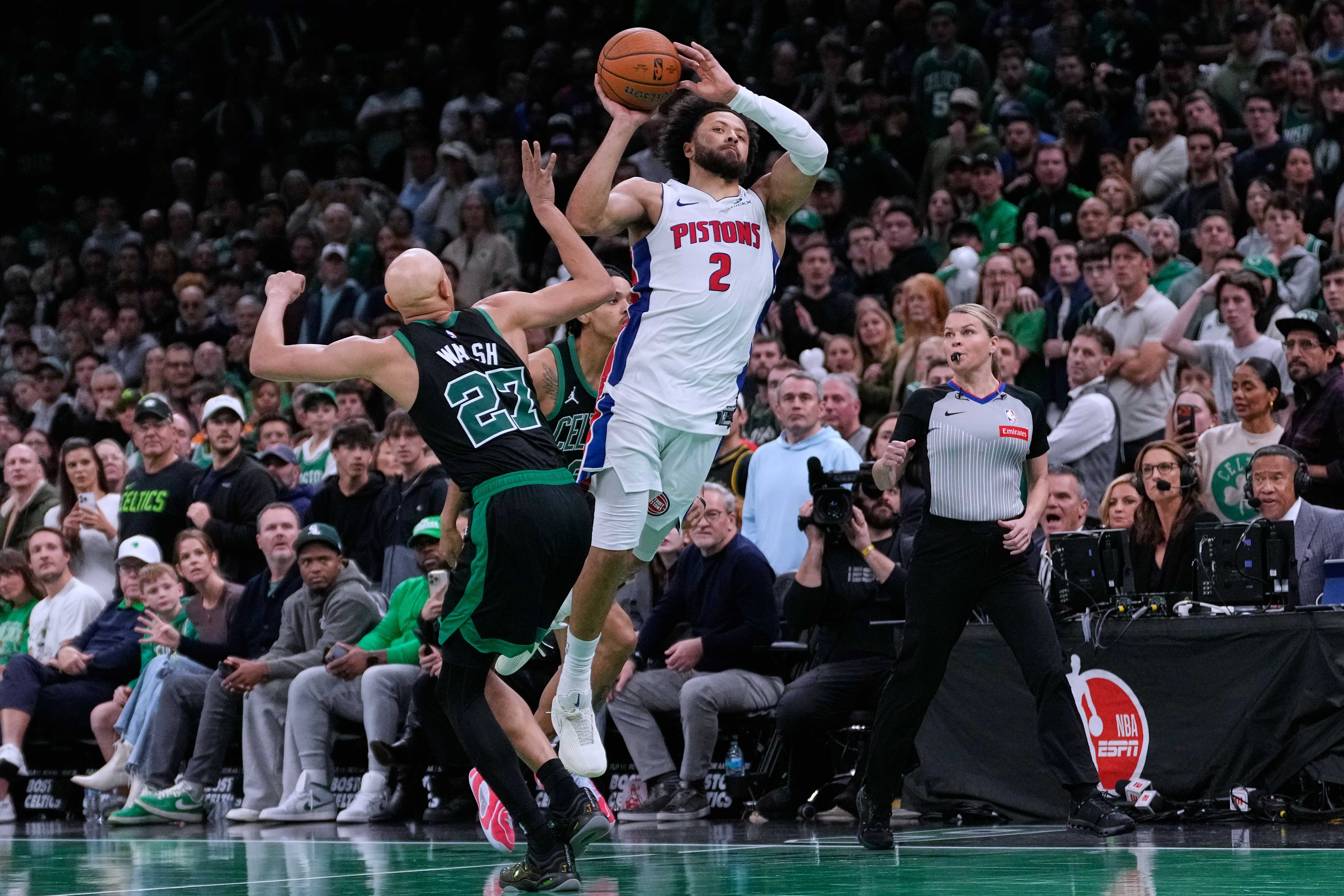Pistons Celtics Basketball