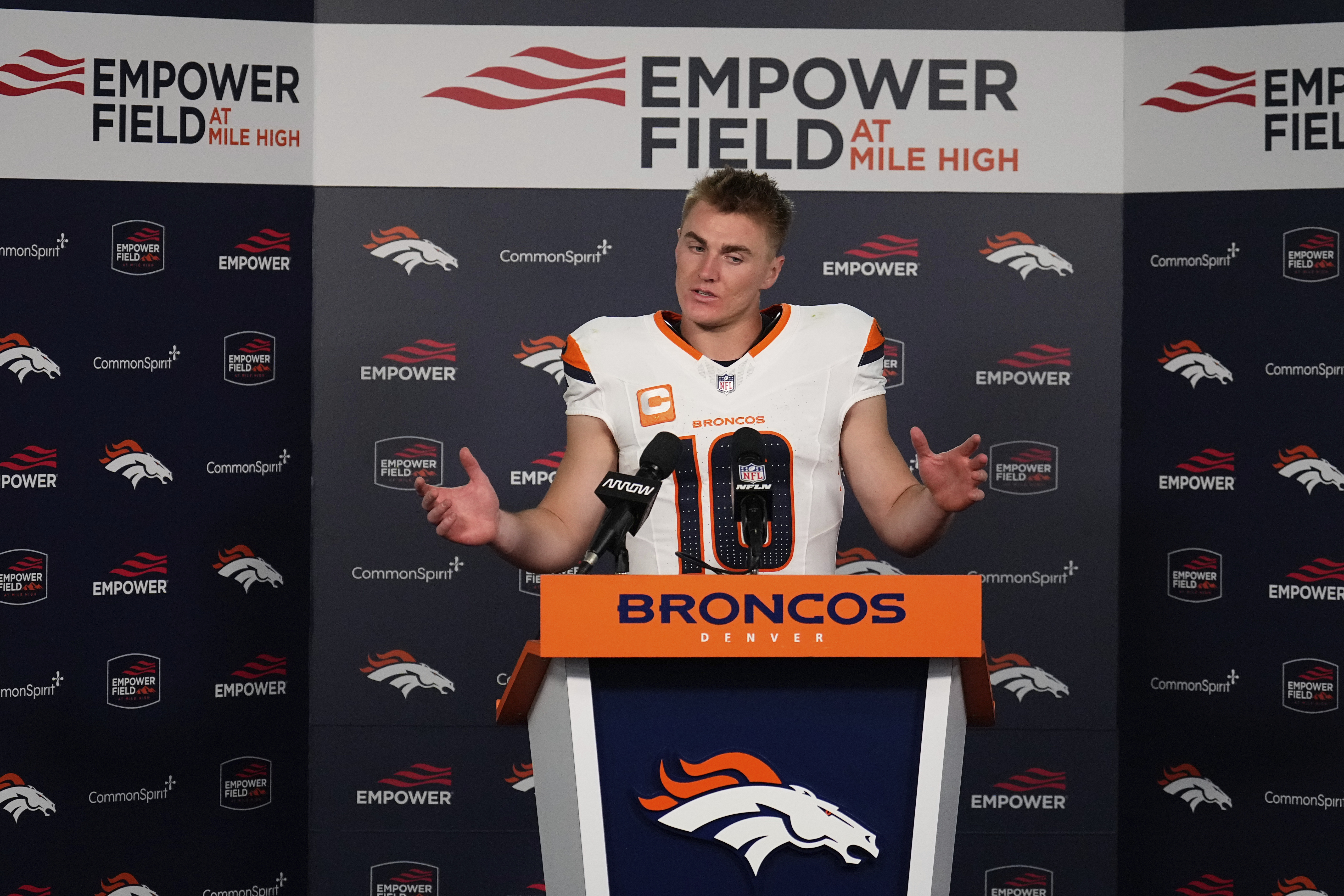 Steelers Broncos Football