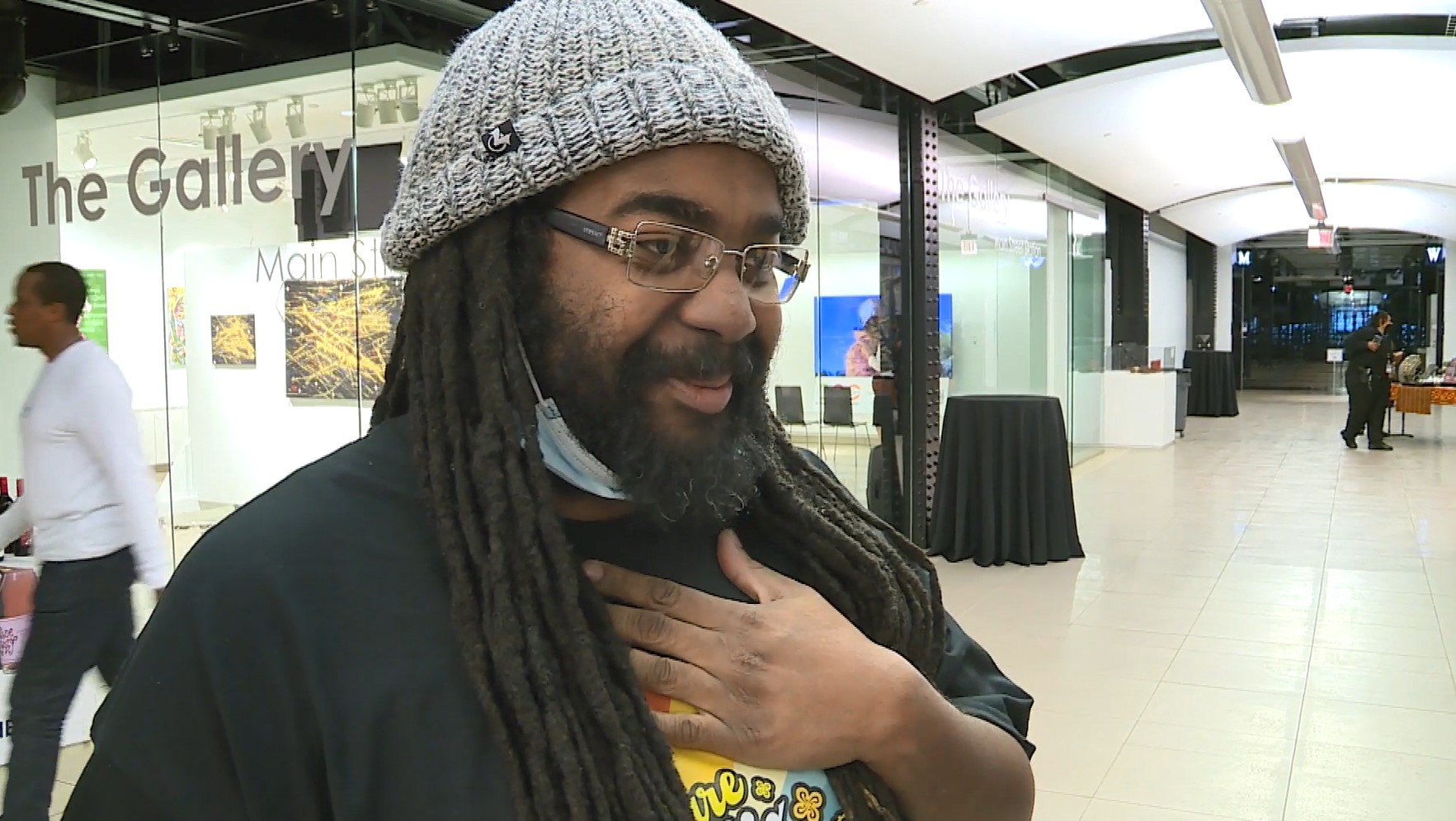 CBS 6 Gives Barry Farmer 2.jpg