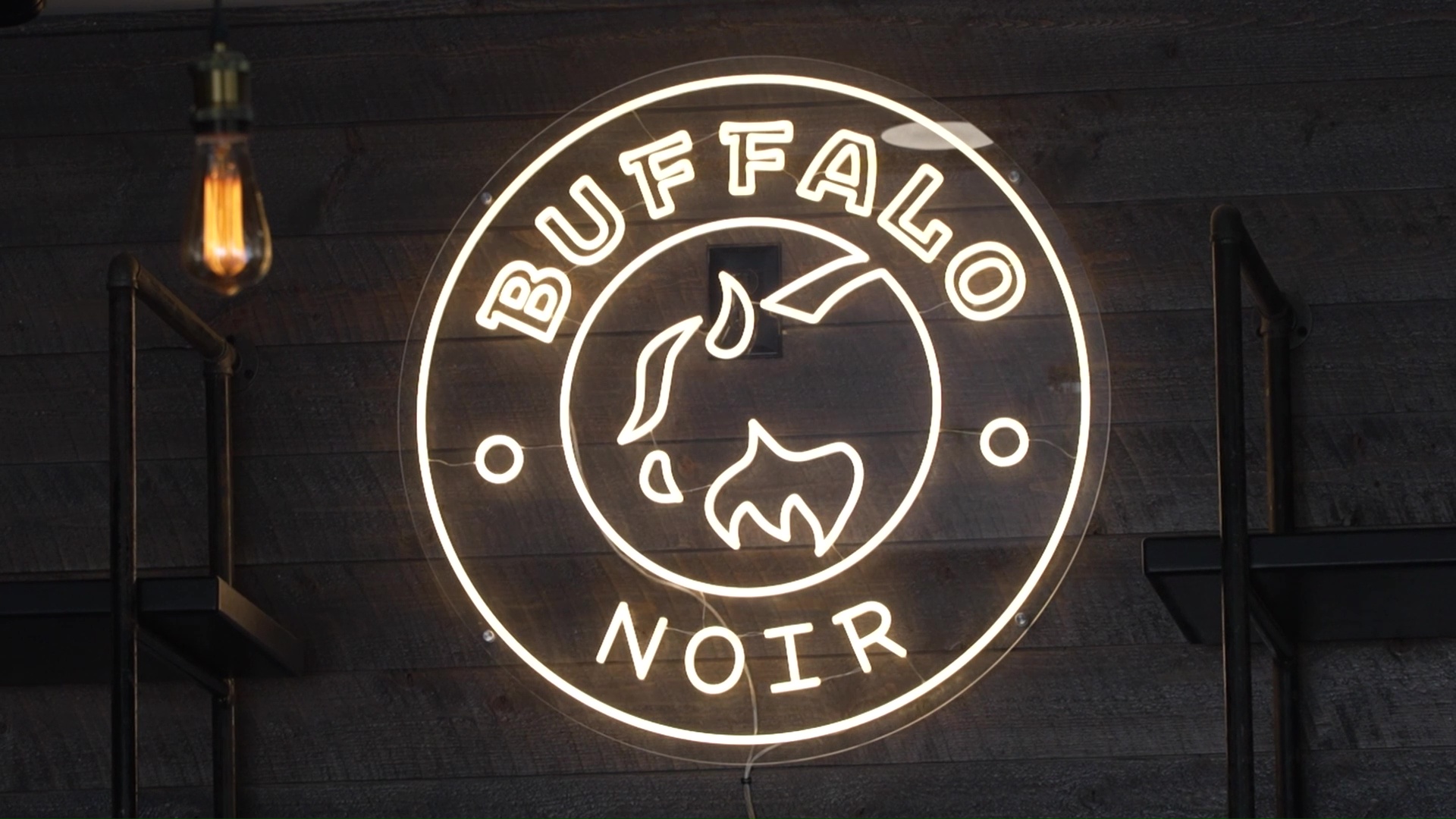 Buffalo Noir