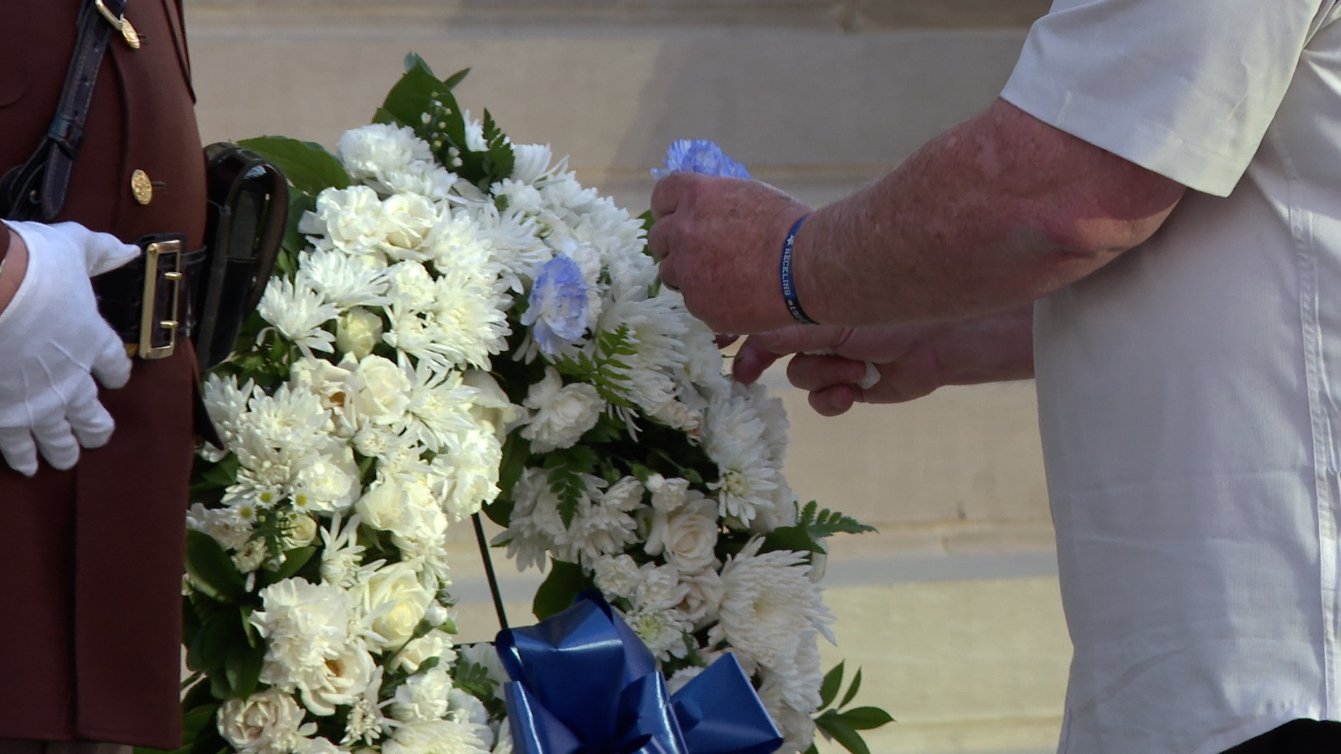 Flowers on Wreath MI Cops 