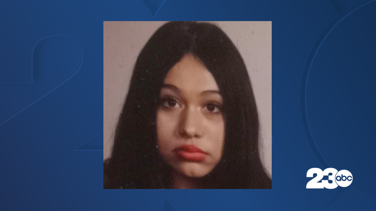Alexandra Chavez, 15
