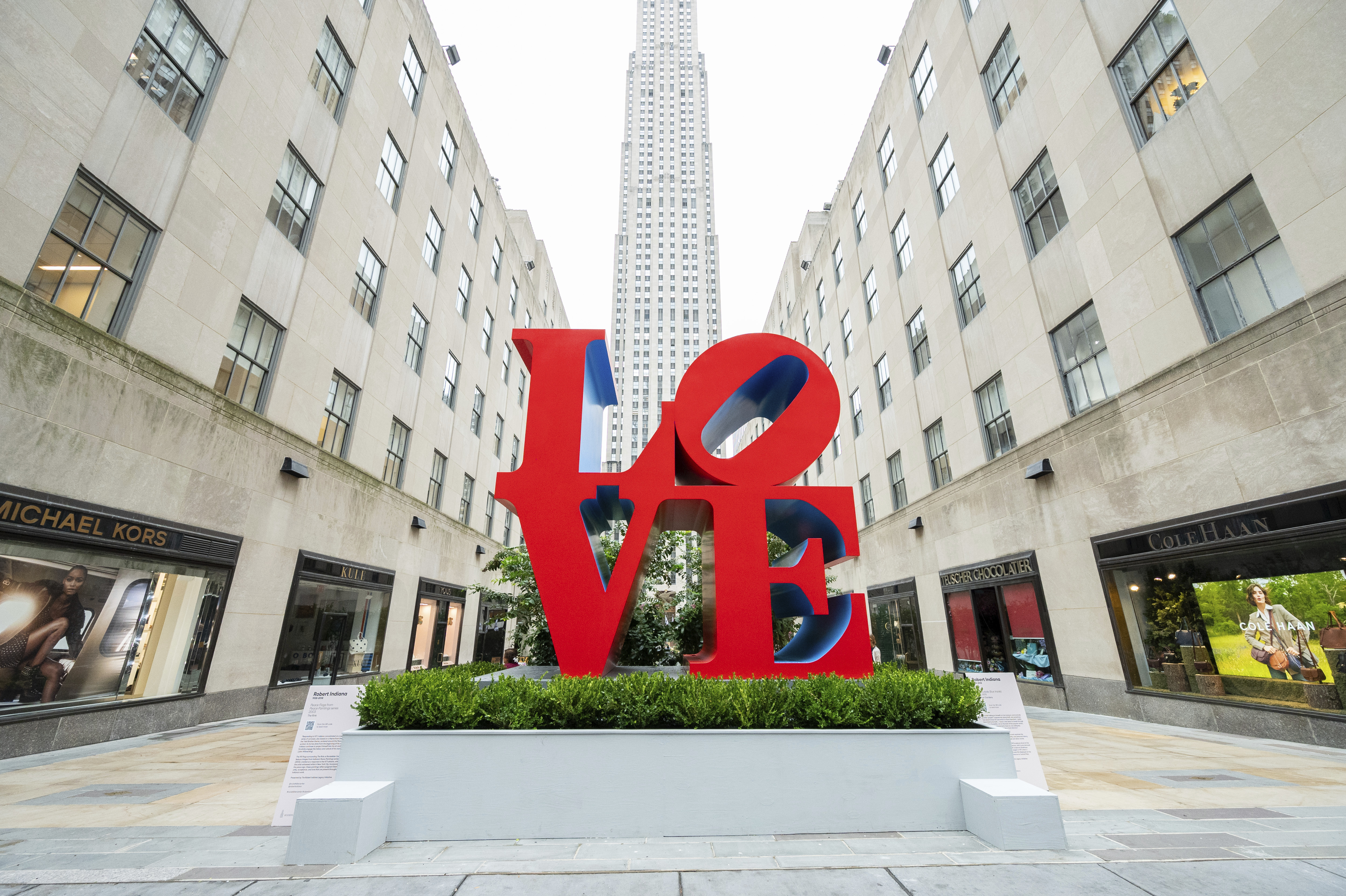 Robert Indiana Installation Opens at Rockefeller Center 