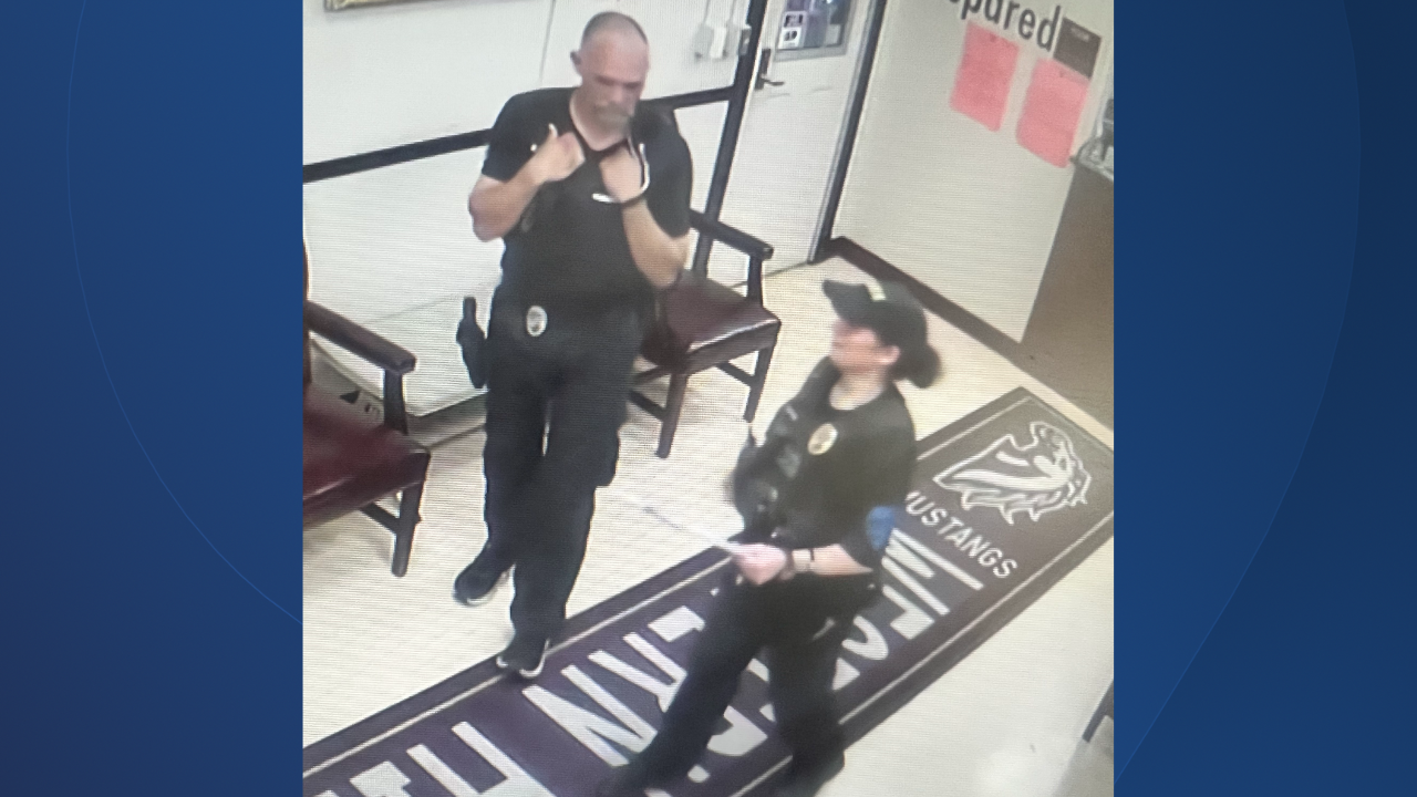 gratis police cincinnati schools