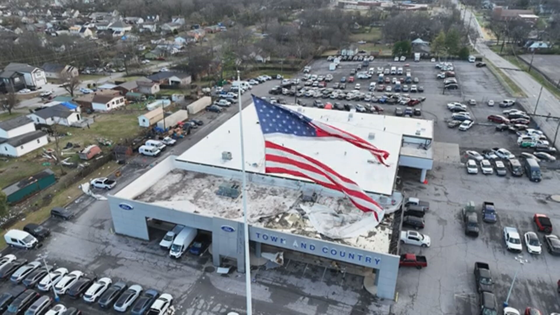 9am Tony Tornado Flag Auction Vo.transfer_frame_208.jpeg