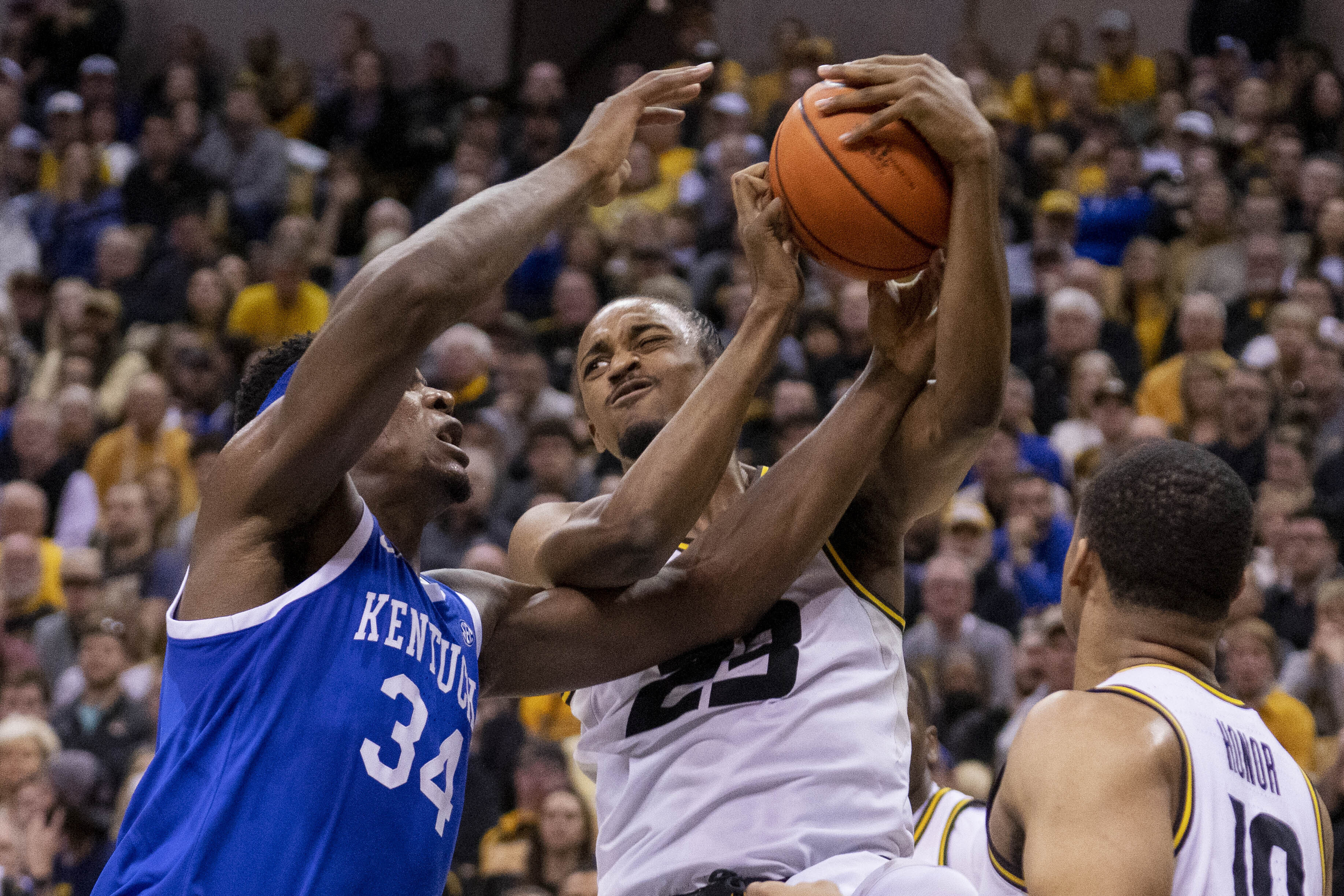 Kentucky Missouri oscar tshiebwe