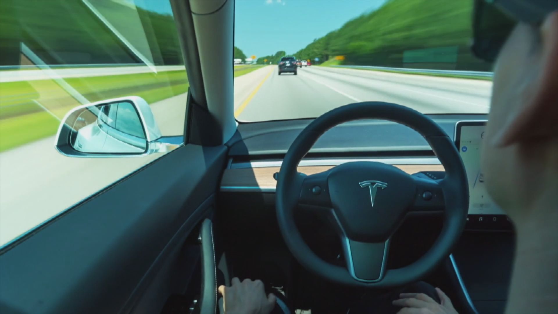 Tesla rises in popularity in Colorado as NHTSA reviews autopilot feature safety