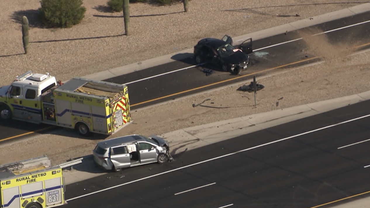 Crash at Loop 303 and Glendale 