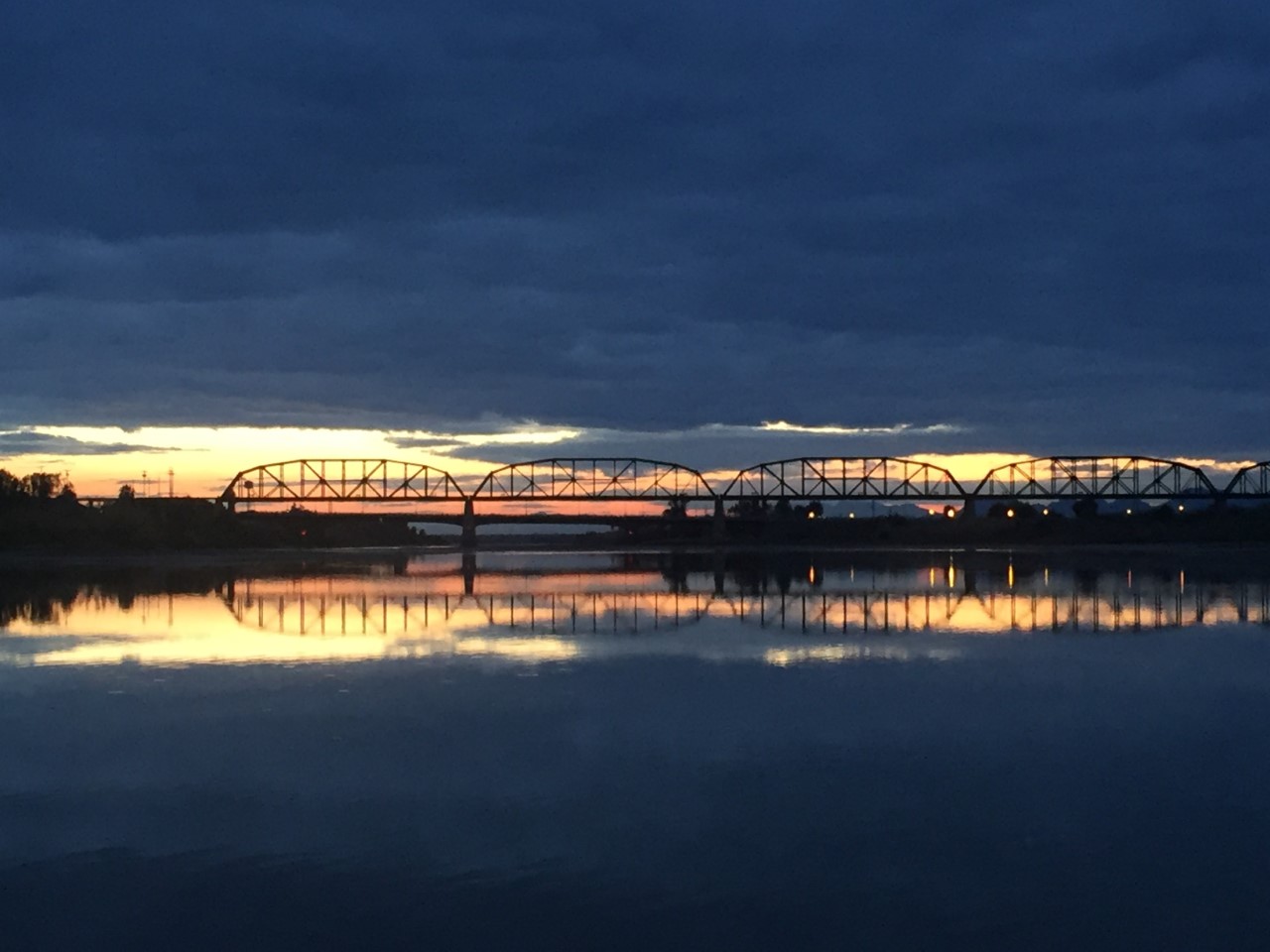 Parker Arizona Colorado River.jpg