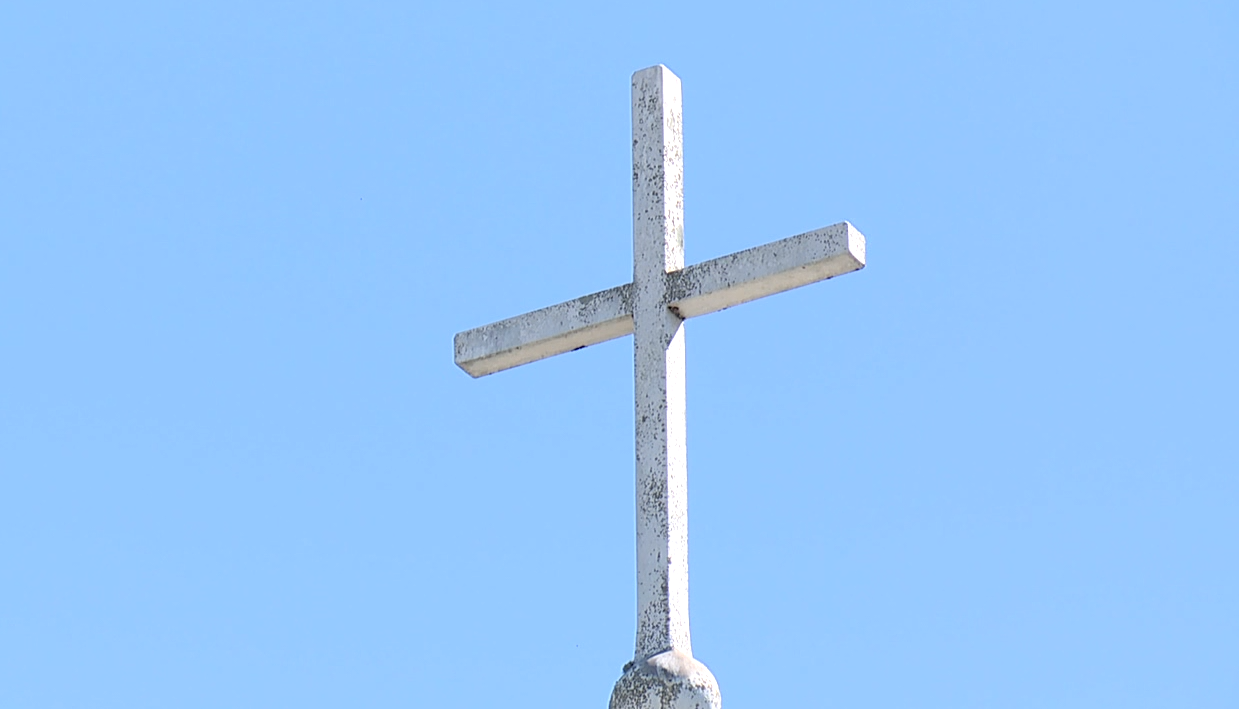 Cross