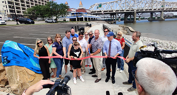 PHOTO - JEFFERSONVILLE TRAIL OPENING.png