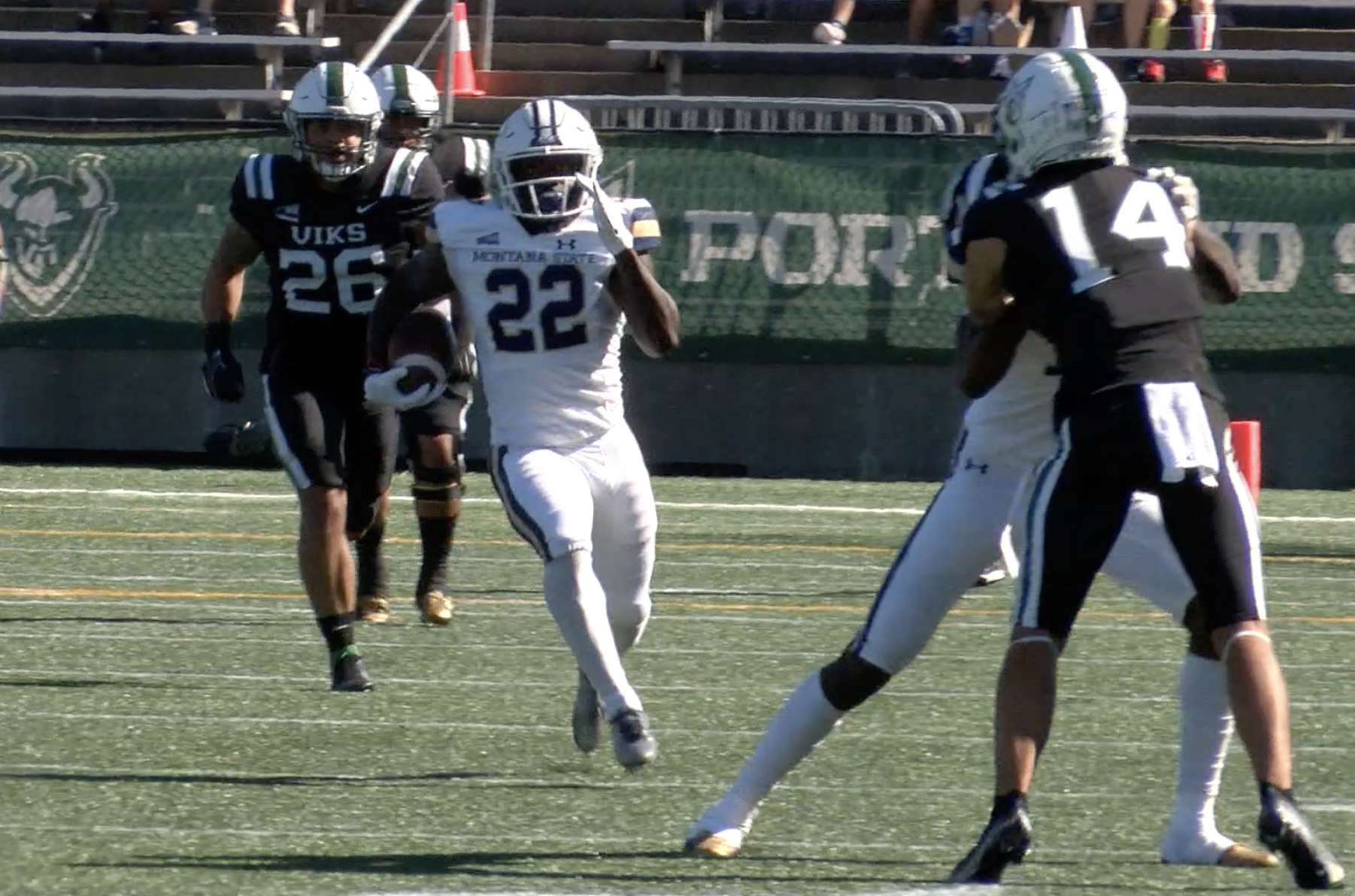 Isaiah Ifanse rushes for 217 yards against Portland State