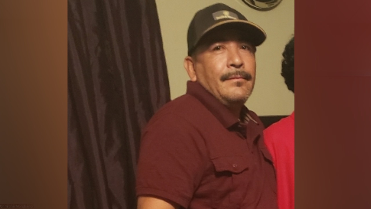 Photo of Oscar Mendoza